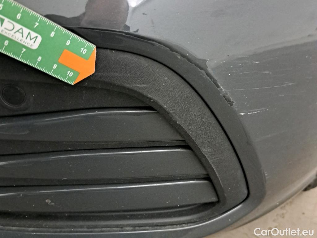  Volkswagen  Golf  VOLKSWAGEN / 2020 / 5P / berlina con portón Life 1.0 eTSI 81kW (110CV) DSG #55