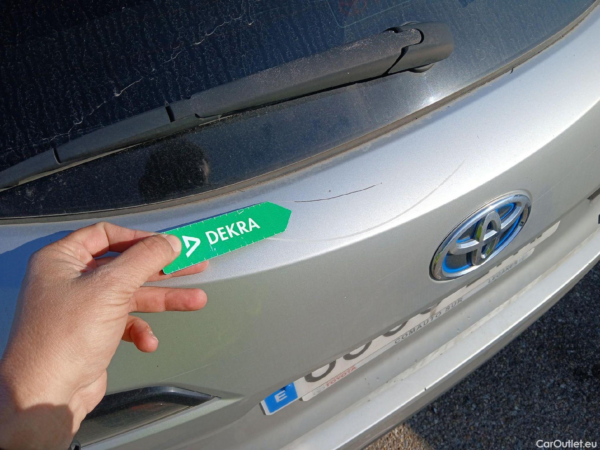  Toyota  Corolla TOYOTA  / 2019 / 5P / familiar 1.8 125H ACTIVE TECH E-CVT TOU SPORT #19