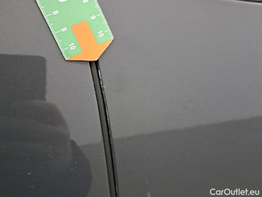  Volkswagen  Golf  VOLKSWAGEN / 2020 / 5P / berlina con portón Life 1.0 eTSI 81kW (110CV) DSG #13