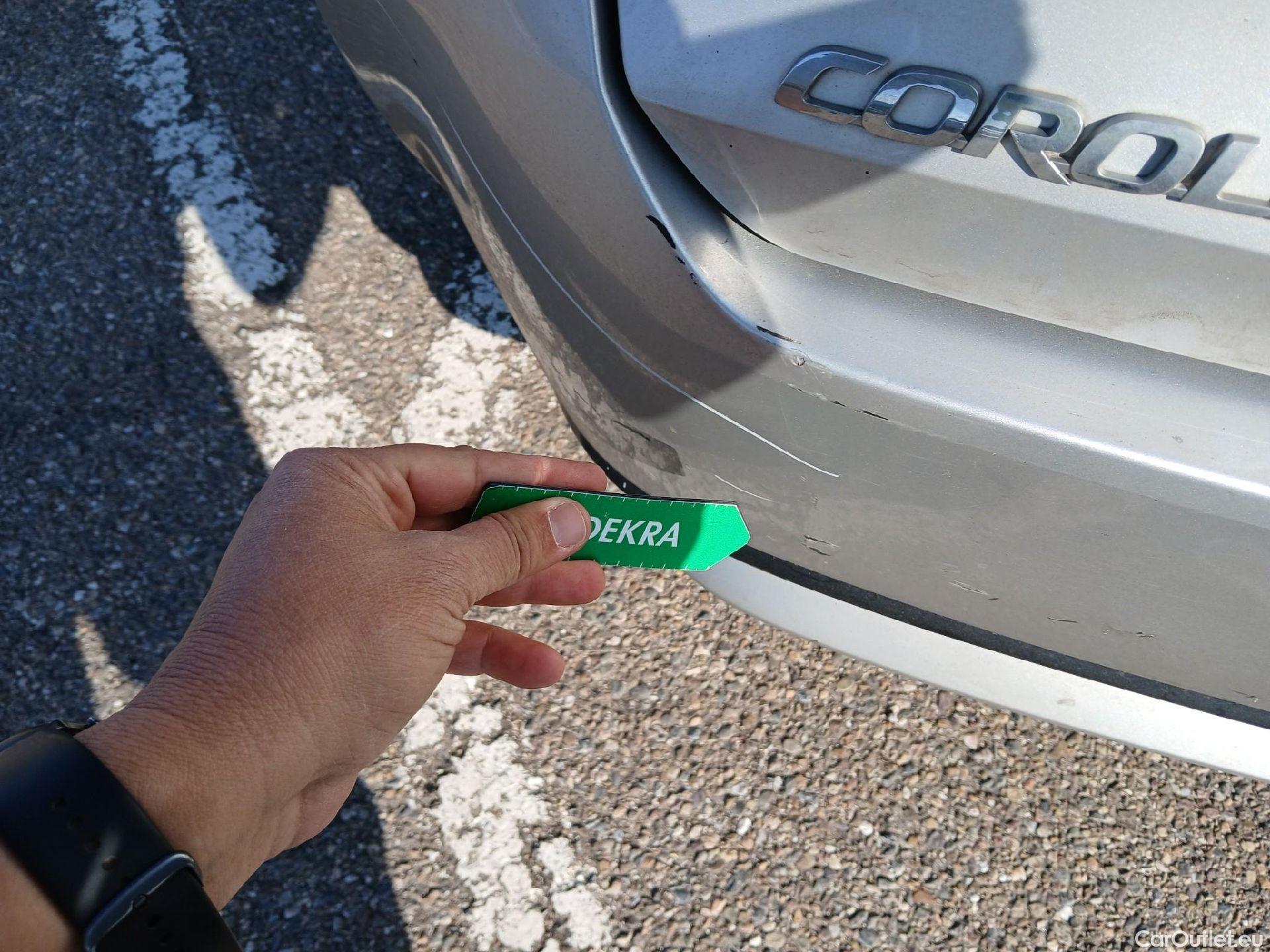  Toyota  Corolla TOYOTA  / 2019 / 5P / familiar 1.8 125H ACTIVE TECH E-CVT TOU SPORT #18