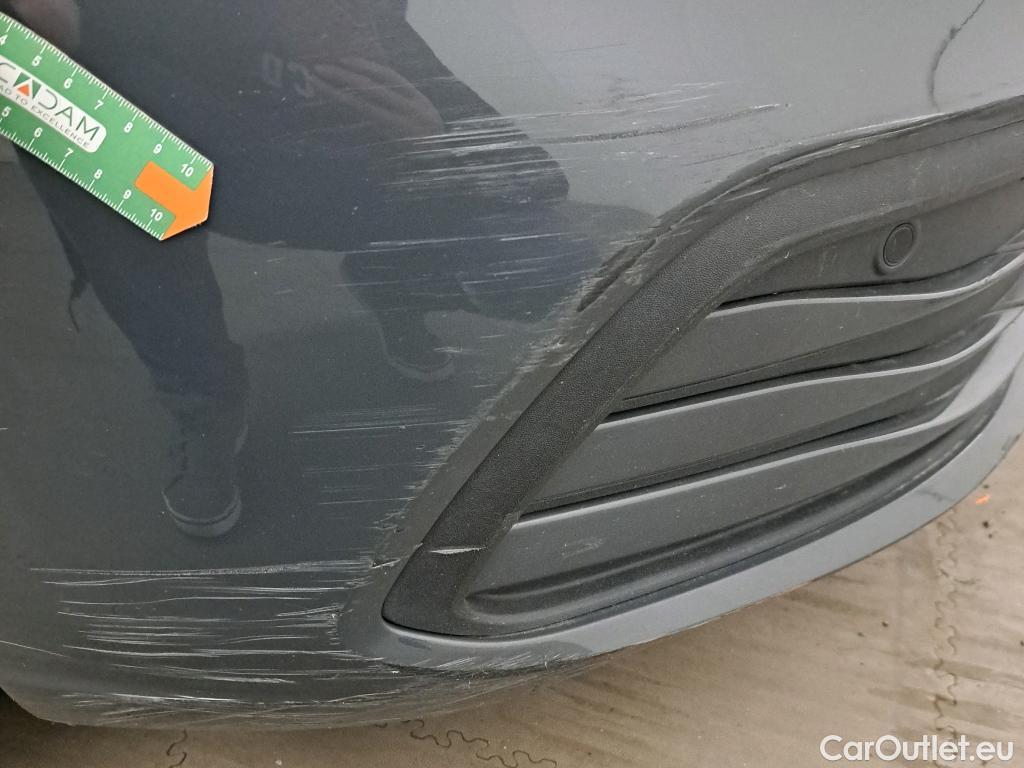  Volkswagen  Golf  VOLKSWAGEN / 2020 / 5P / berlina con portón Life 1.0 eTSI 81kW (110CV) DSG #45