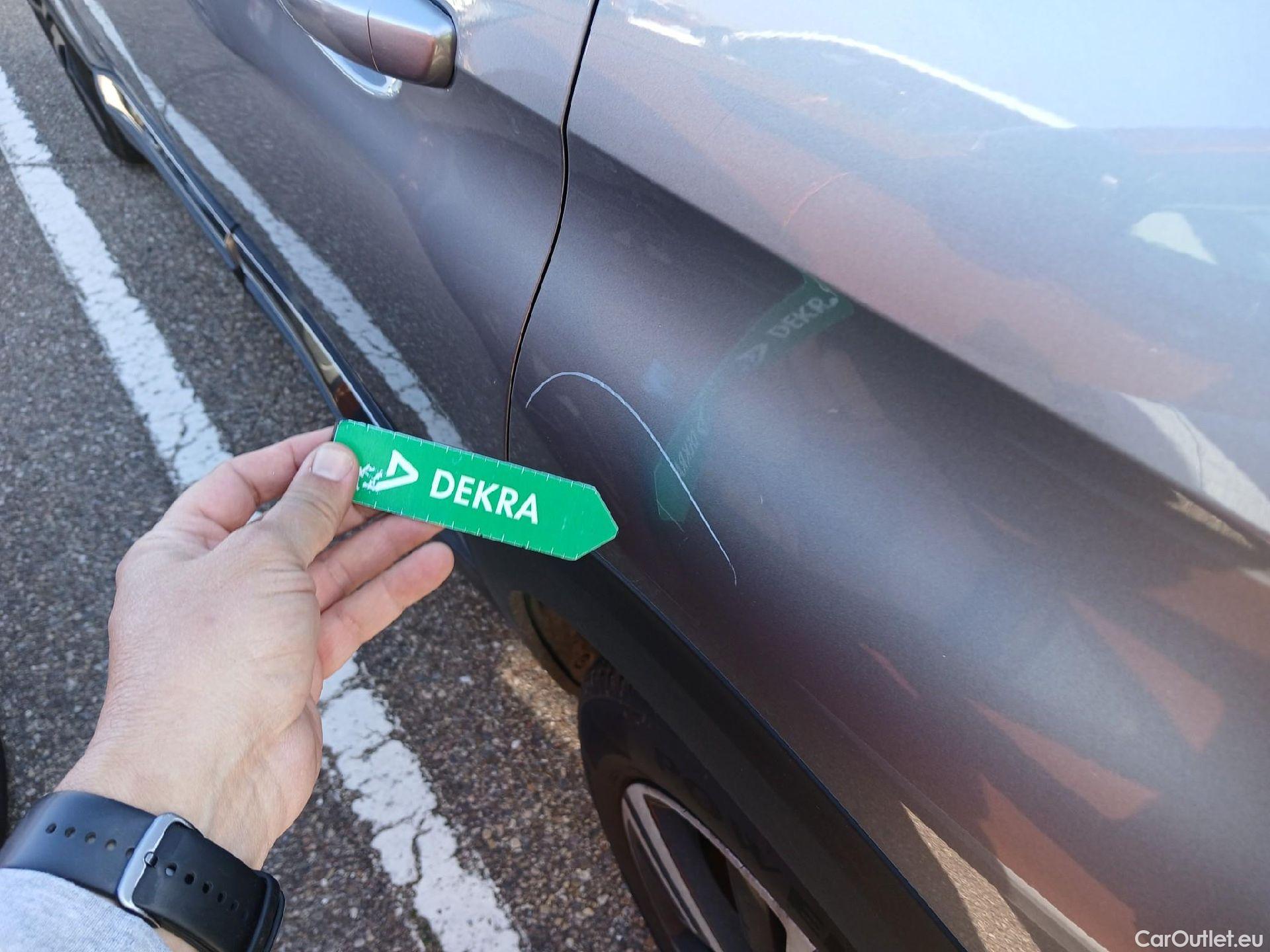  Peugeot  3008 PEUGEOT  / 2020 / 5P / todoterreno 1.5 BlueHDi 96kW S&S GT EAT8 #8