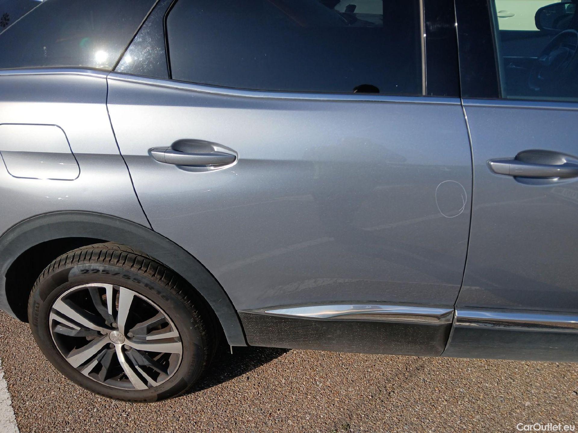  Peugeot  3008 PEUGEOT  / 2020 / 5P / todoterreno 1.5 BlueHDi 96kW S&S GT EAT8 #13