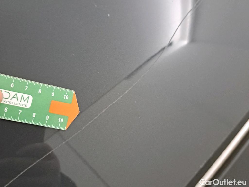  Volkswagen  Golf  VOLKSWAGEN / 2020 / 5P / berlina con portón Life 1.0 eTSI 81kW (110CV) DSG #20