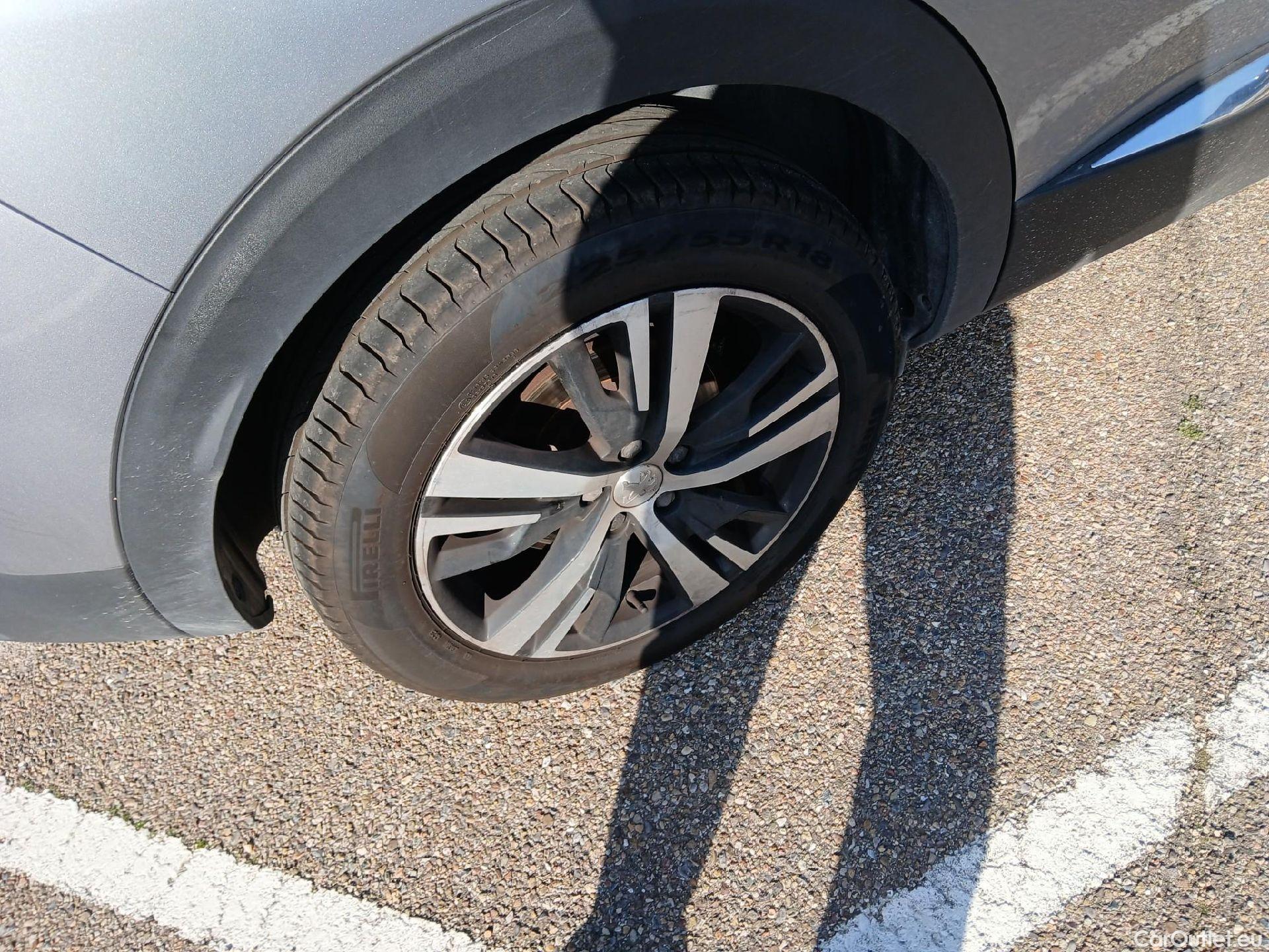  Peugeot  3008 PEUGEOT  / 2020 / 5P / todoterreno 1.5 BlueHDi 96kW S&S GT EAT8 #12