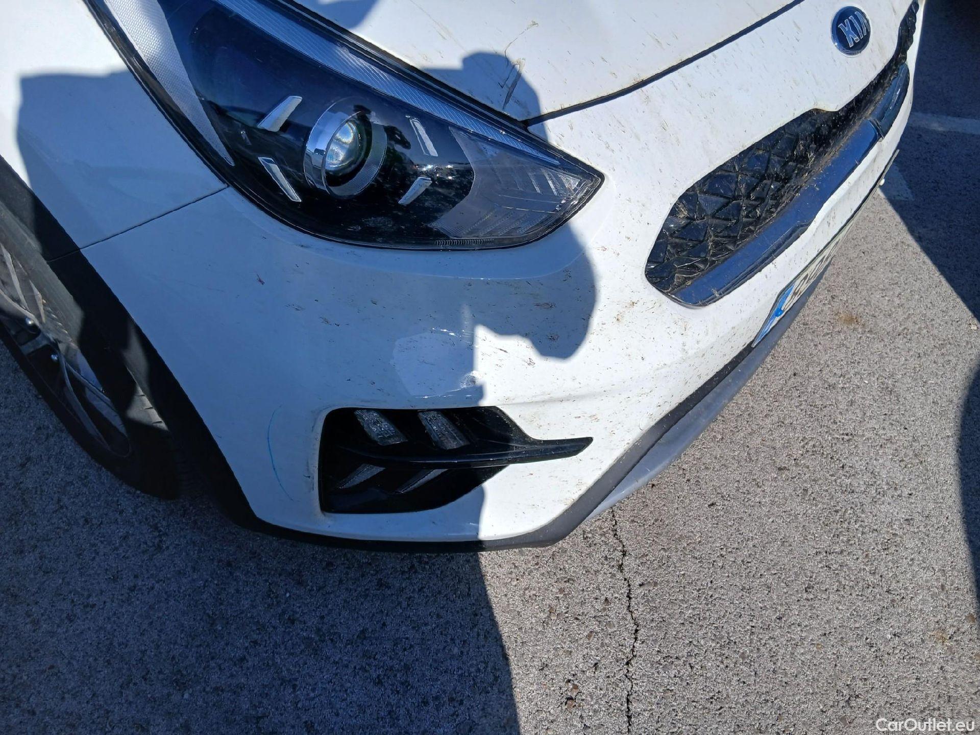  KIA  Niro KIA  / 2019 / 5P / crossover 1.6 GDi HEV 104kW (141CV) Drive #5