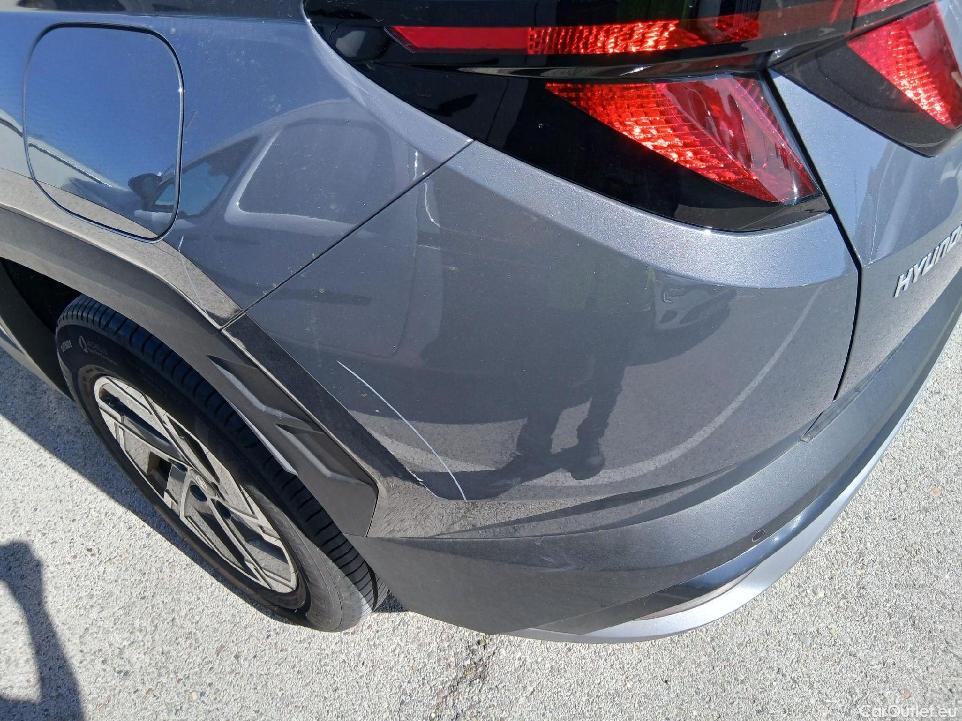  Hyundai  Tucson HYUNDAI  / 2024 / 5P / todoterreno 1.6T 158kW (215CV) HEV AT Klass #18