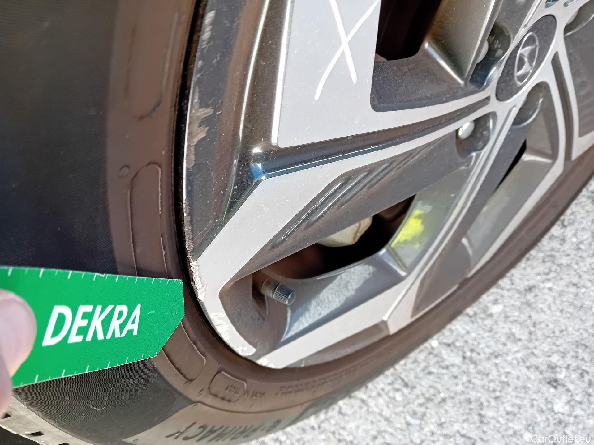  Hyundai  Tucson HYUNDAI  / 2020 / 5P / todoterreno 1.6 TGDI PHEV 195kW Maxx Auto 4X4 #10