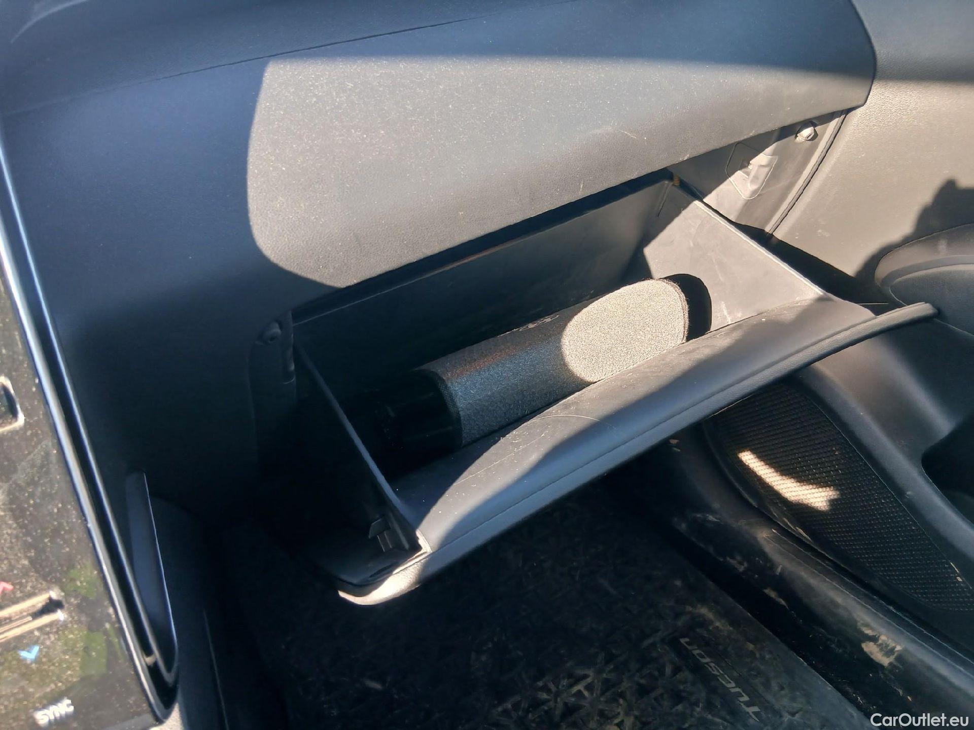  Hyundai  Tucson HYUNDAI  / 2020 / 5P / todoterreno 1.6 CRDI 100kW (136CV) 48V Maxx DCT 4x4 #2