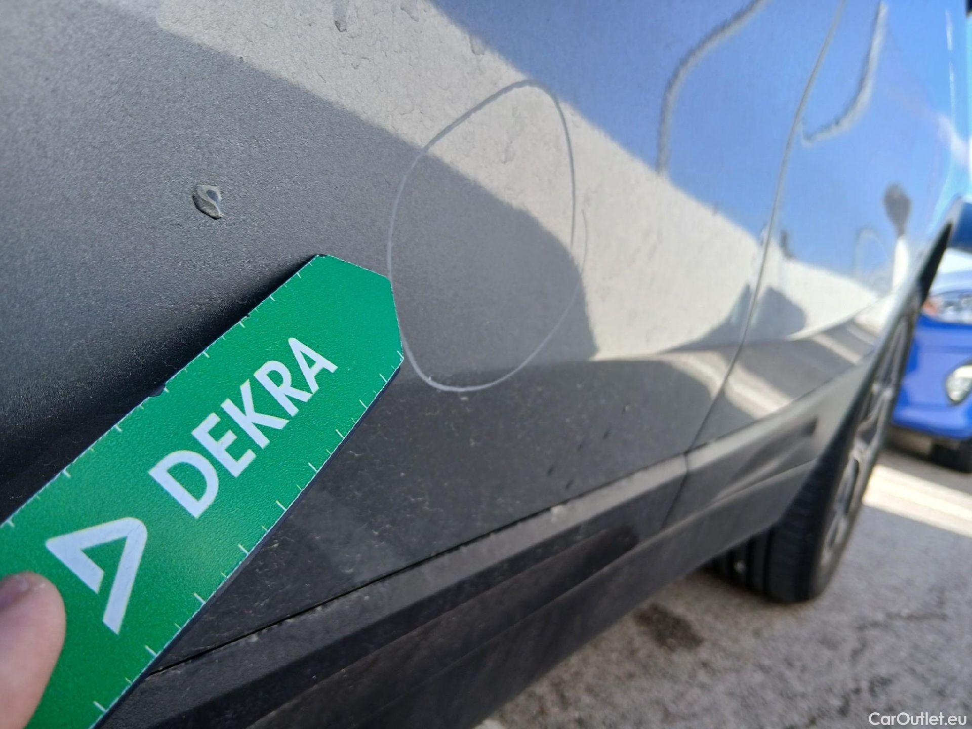  Bmw  X2 BMW  / 2017 / 5P / todoterreno sDrive18i (AC3) #13