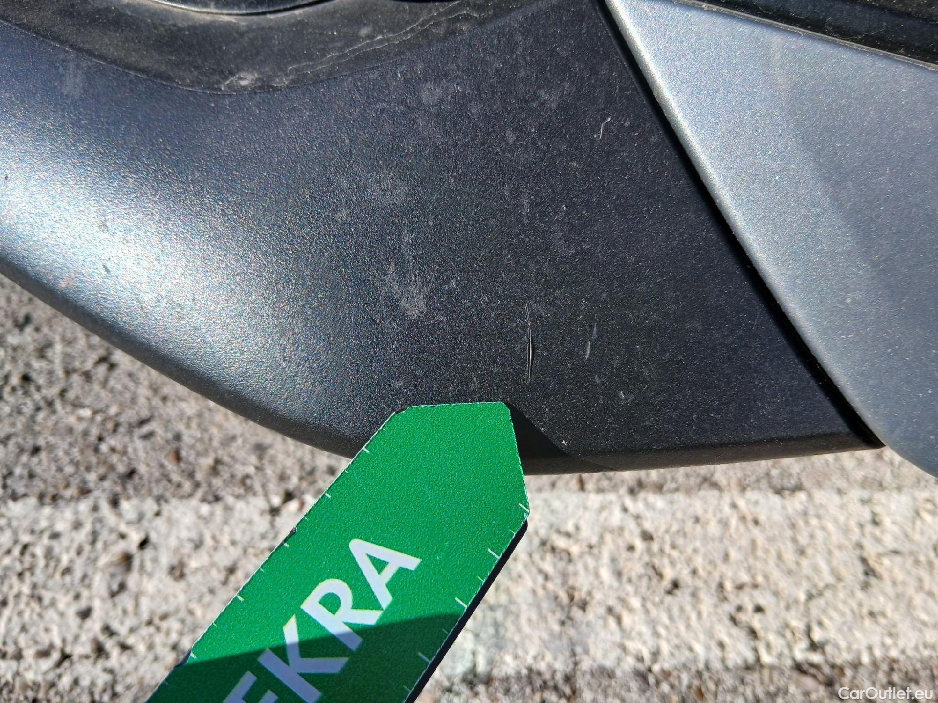  Bmw  X2 BMW  / 2017 / 5P / todoterreno sDrive18i (AC3) #4