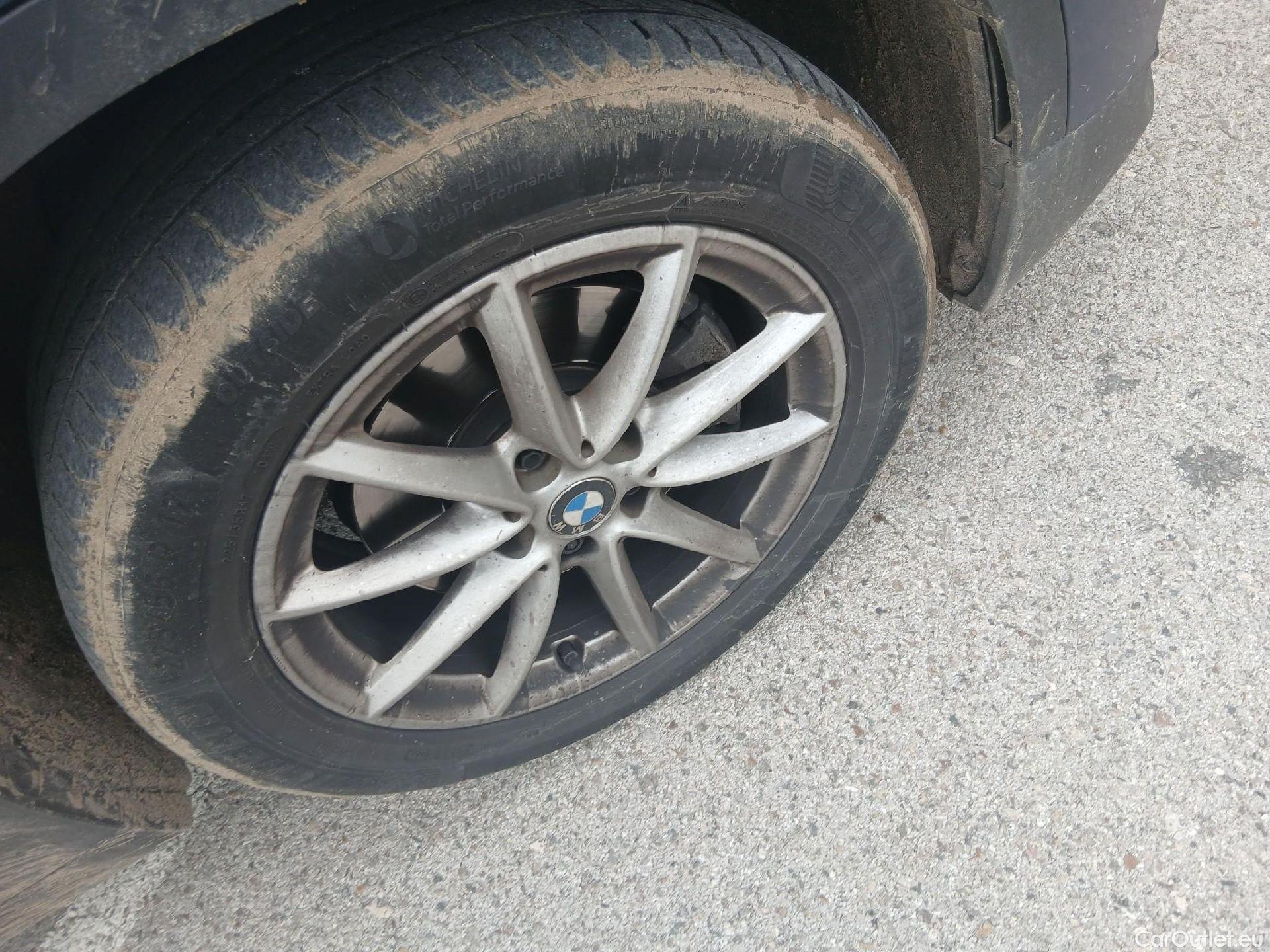  Bmw  X2 BMW  / 2017 / 5P / todoterreno sDrive18i (AC) #3