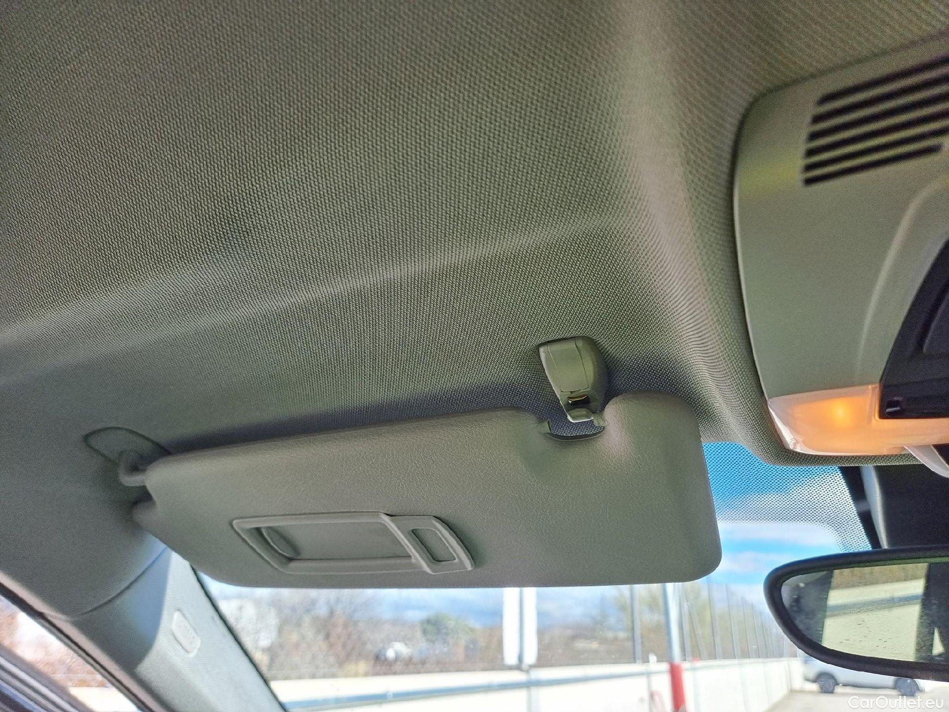  Bmw  X1 BMW  / 2019 / 5P / todoterreno sDrive16d Business #2