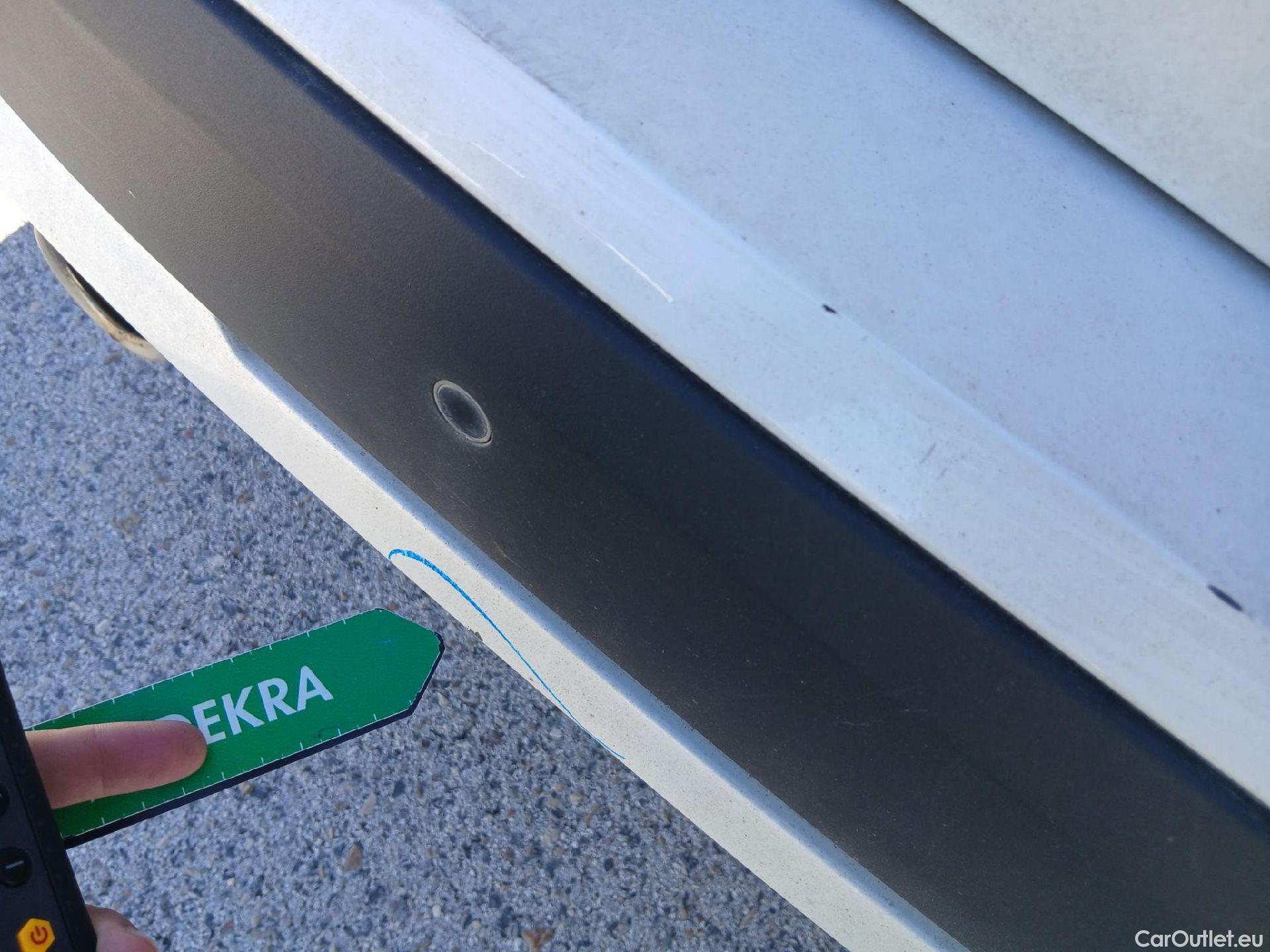  Bmw  X1 BMW  / 2019 / 5P / todoterreno sDrive18dA Corporate (AC4) #12