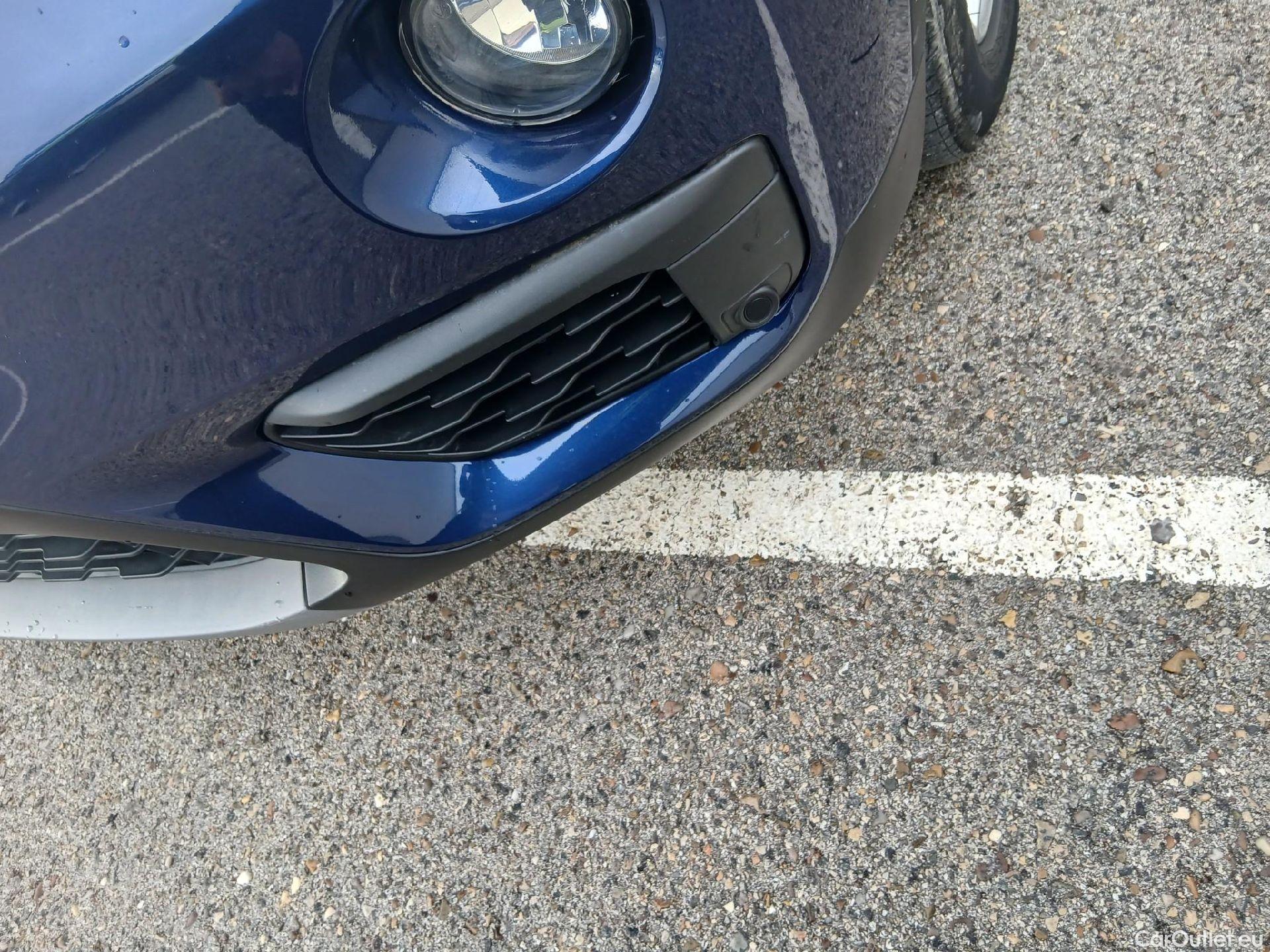  Bmw  X1 BMW  / 2015 / 5P / todoterreno sDrive18dA Business (AC) #8