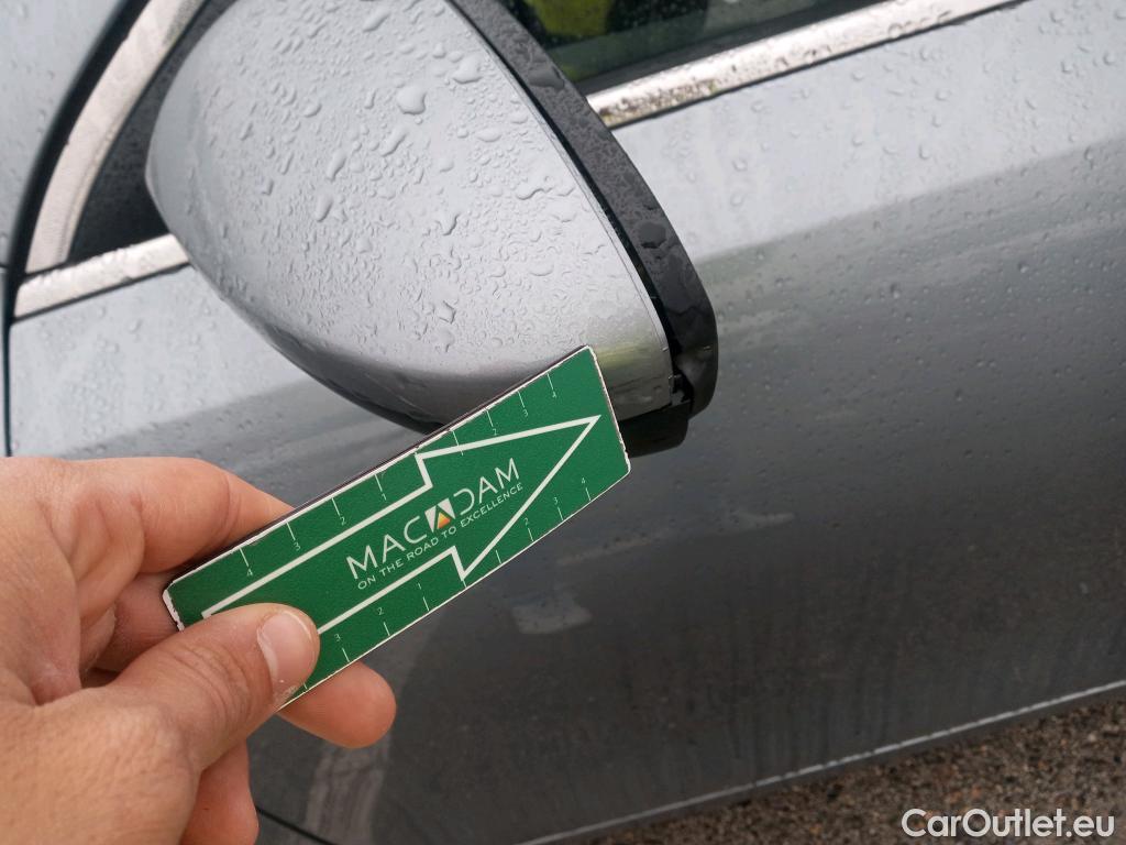  KIA  Cee'd KIA Ceed / 2021 / 5P / berlina con portón 1.0 T-GDi 88kW (120CV) Drive #1