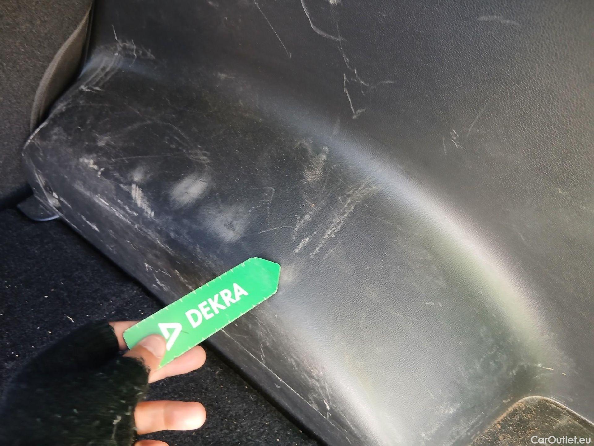  Hyundai  Tucson HYUNDAI  / 2020 / 5P / todoterreno 1.6 CRDI 100kW (136CV) 48V Maxx DCT 4x4 #30