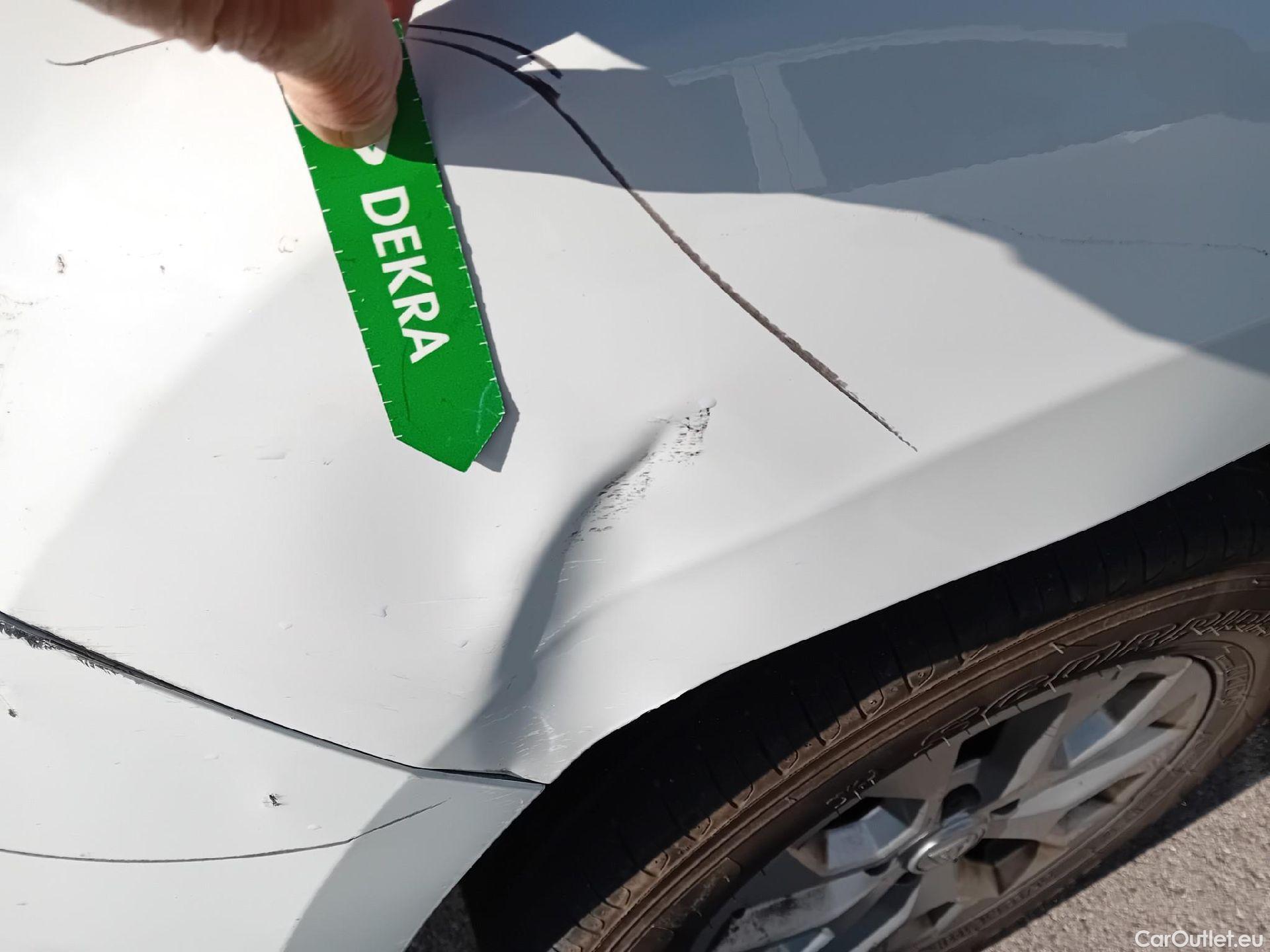  Dacia  Duster DACIA  / 2018 / 5P / todoterreno Comfort TCE 74kW(100CV) ECO-G 4X2 #9