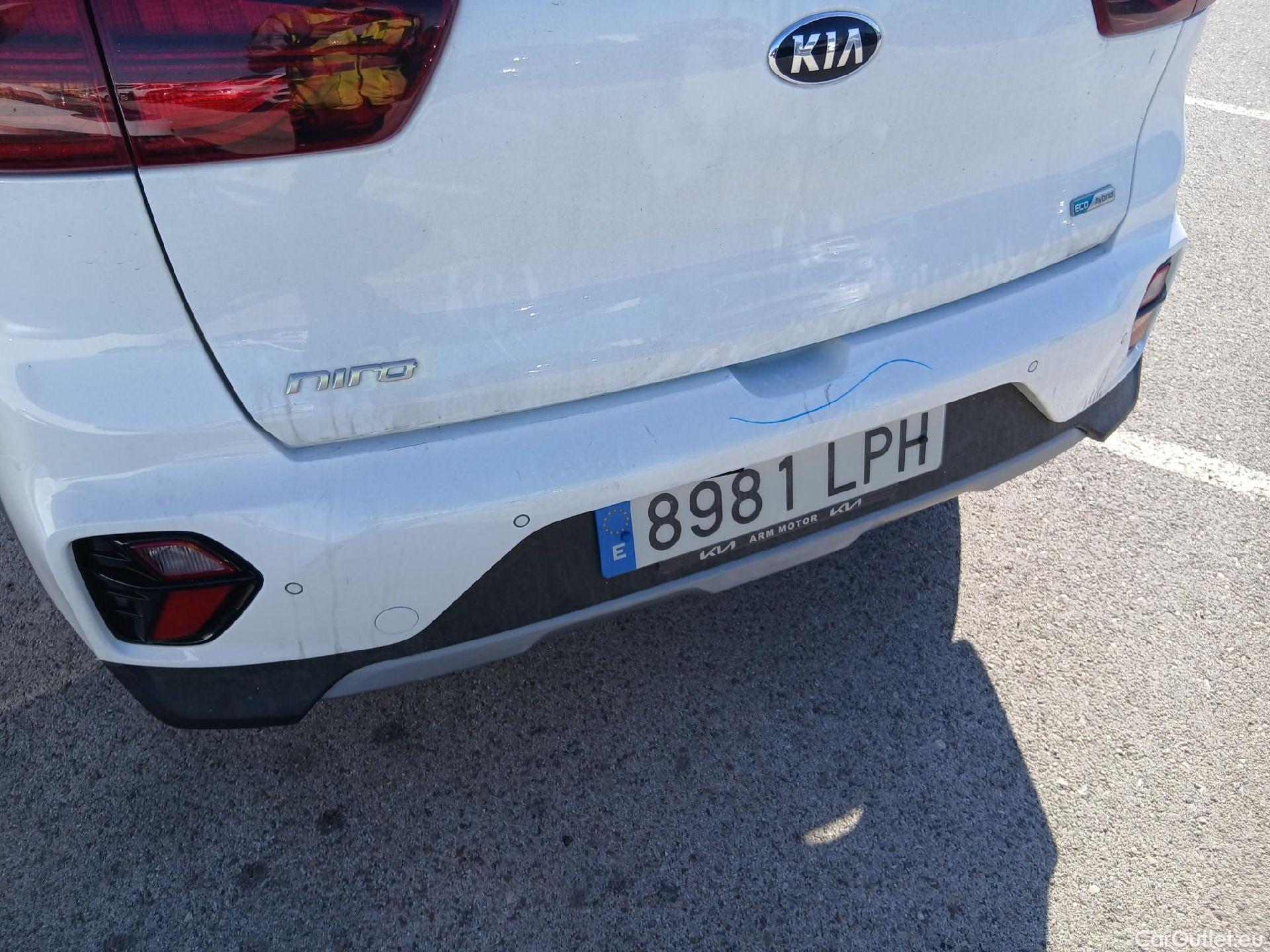  KIA  Niro KIA  / 2019 / 5P / crossover 1.6 GDi HEV 104kW (141CV) Drive #27