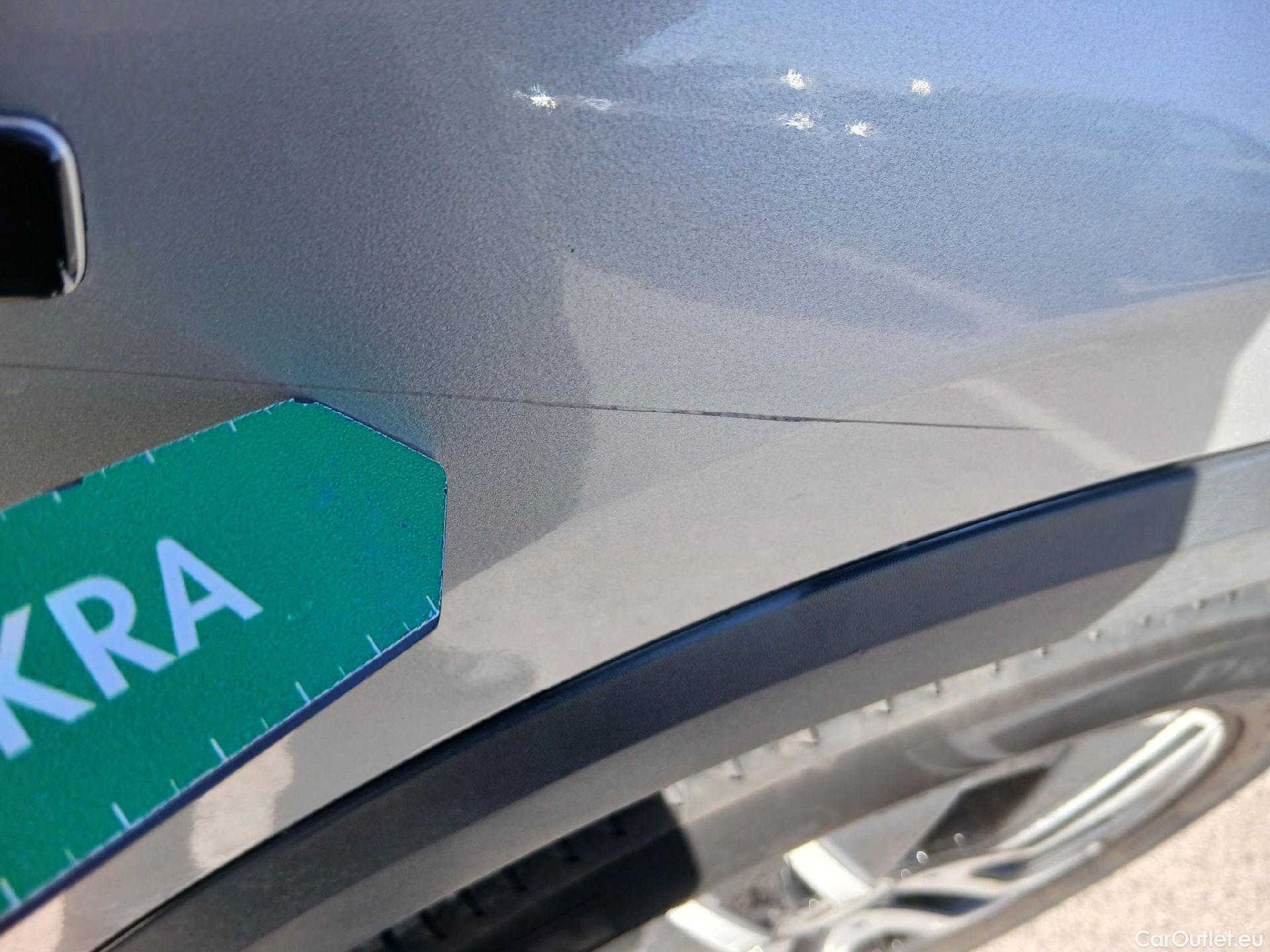  Mercedes  GLA MERCEDES-BENZ  / 2020 / 5P / todoterreno  250 e #62