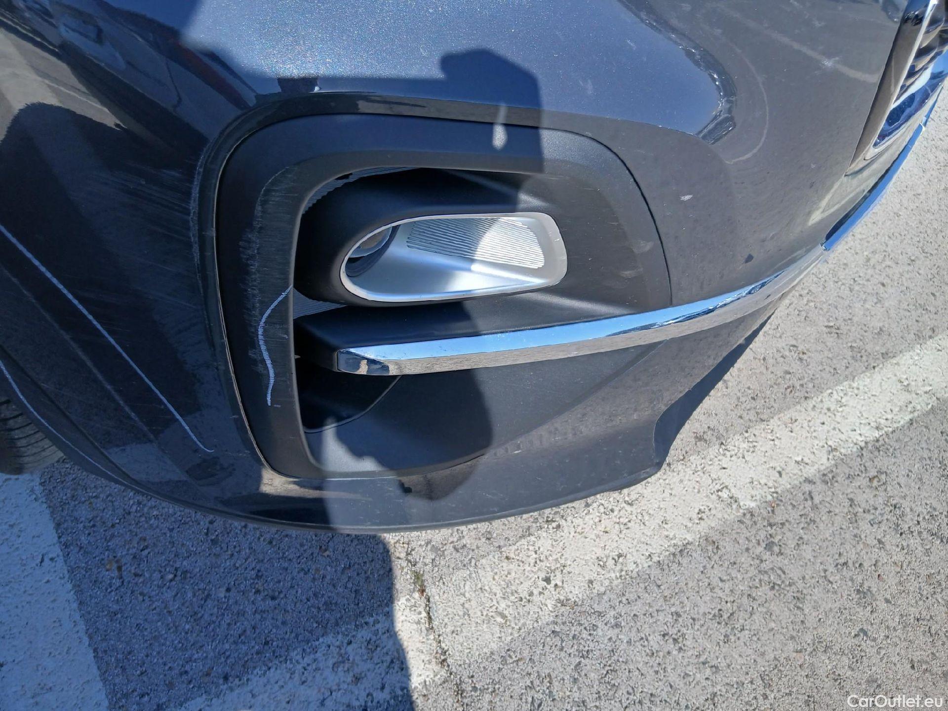  KIA  Sportage KIA  1.6MHEV Drive 100kW(136CV) 4x2(Crist Tintados) #8