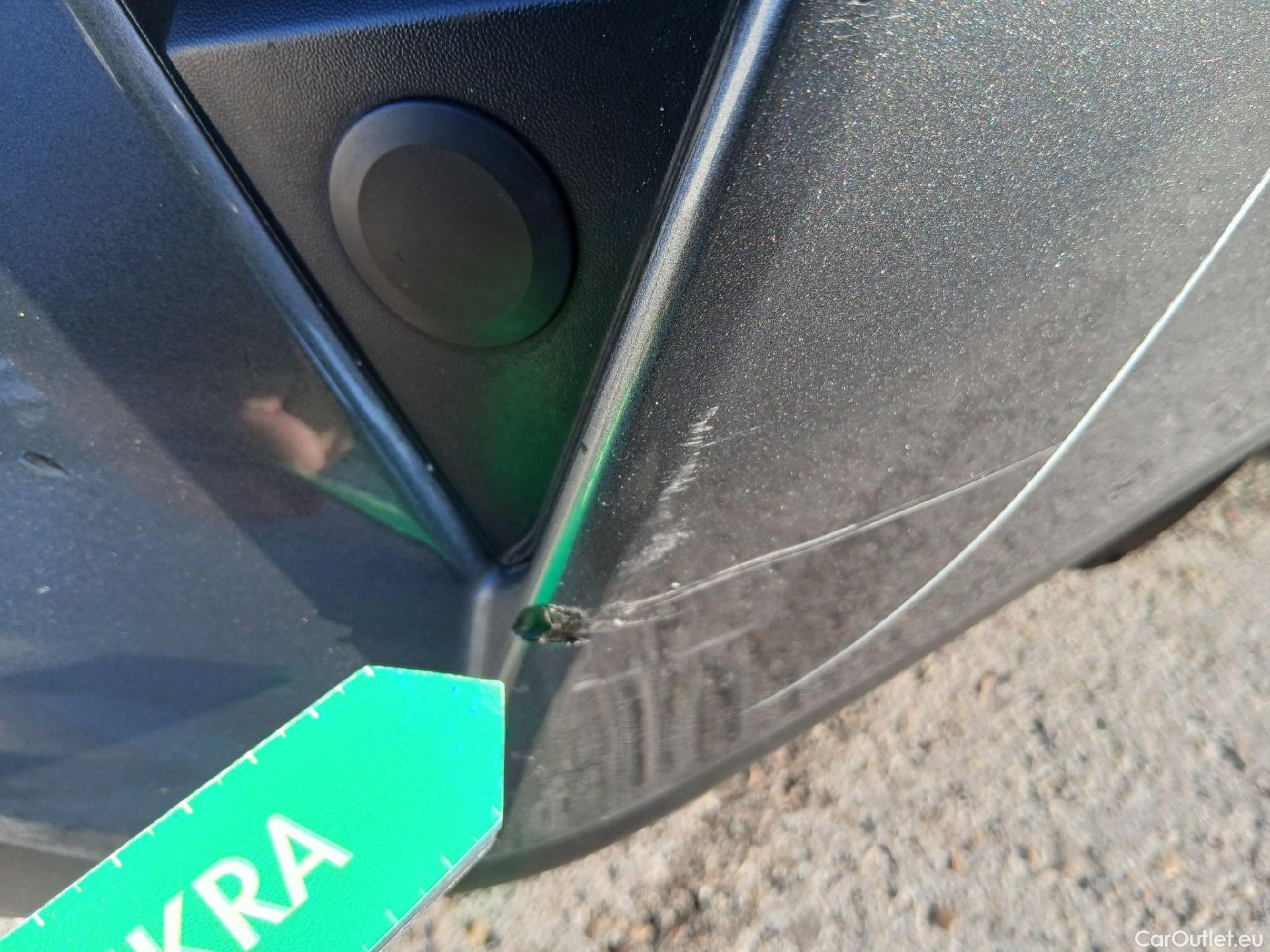  Nissan  Qashqai NISSAN  / 2021 / 5P / todoterreno DIG-T 116kW (158CV) mHEV Xtronic Acenta (AC) #4