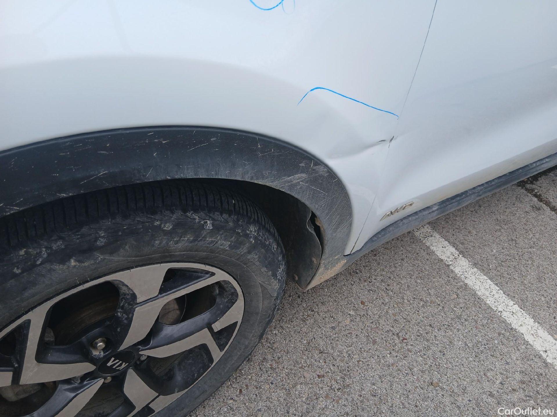  KIA  Sportage KIA  / 2018 / 5P / todoterreno 1.6 MHEV Business 100kW (136CV) 4x4 #19