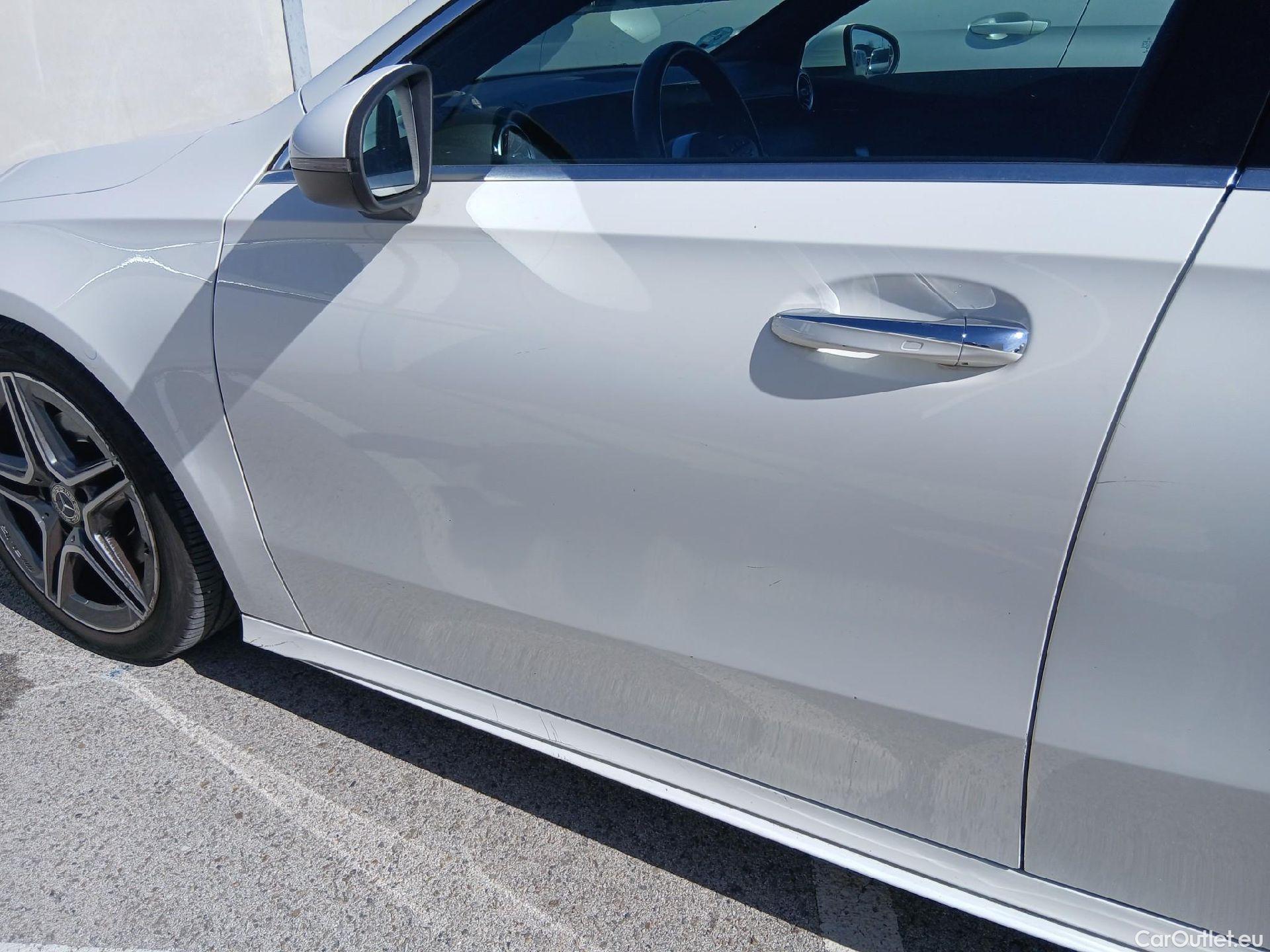  Mercedes  A-Klasse MERCEDES-BENZ Clase A / 2018 / 5P / berlina con portón A 180 d #20