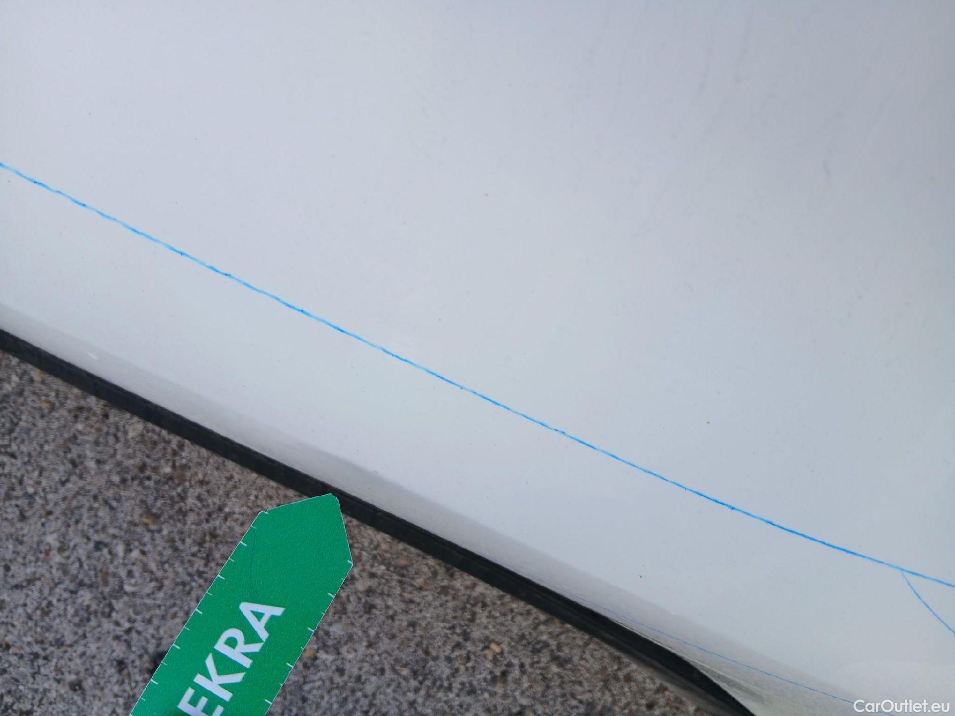  KIA  Sportage KIA  / 2018 / 5P / todoterreno 1.6 MHEV Drive 85kW (115CV) 4x2 #17