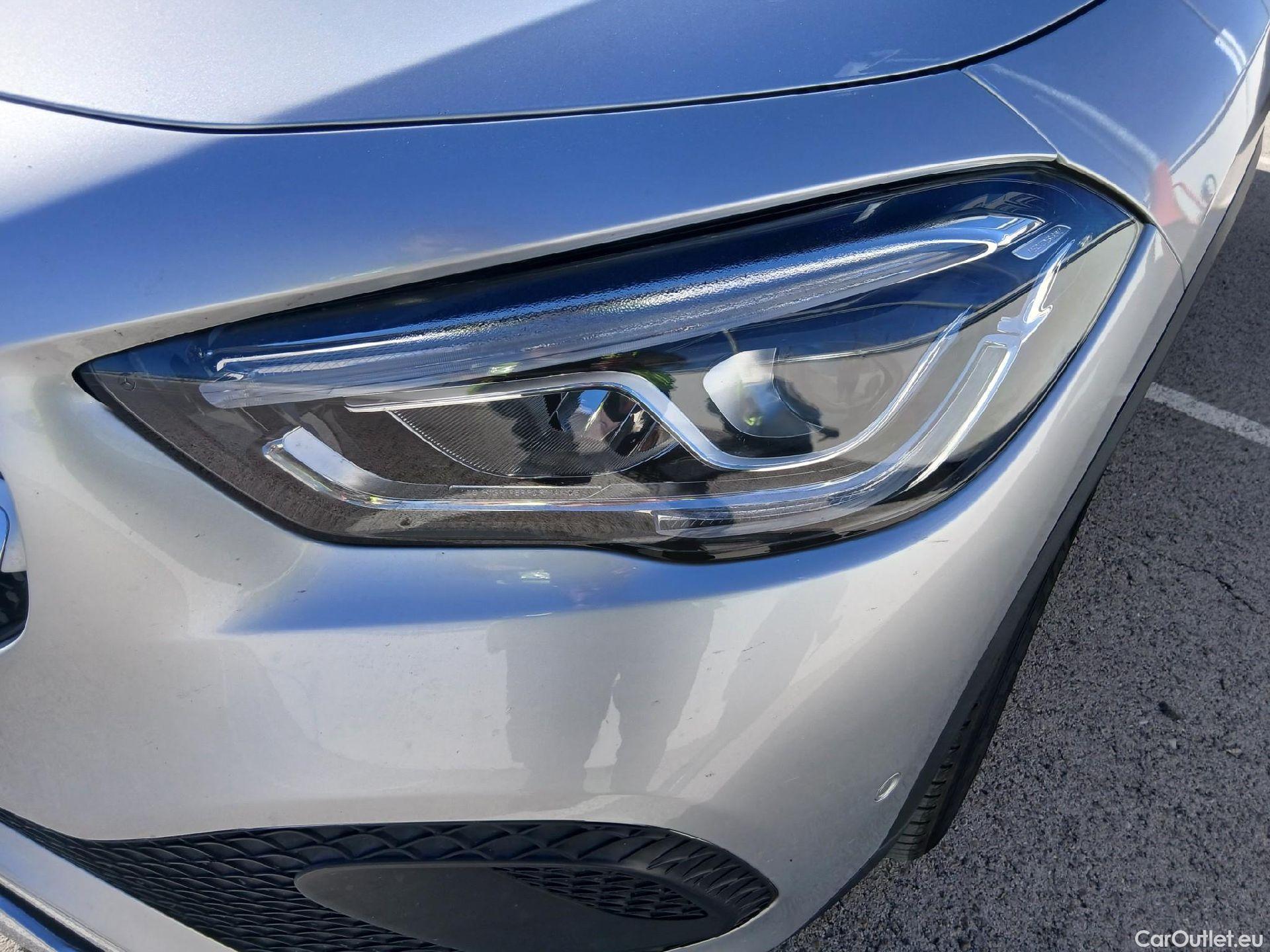  Mercedes  GLA MERCEDES-BENZ  / 2020 / 5P / todoterreno  250 e #8