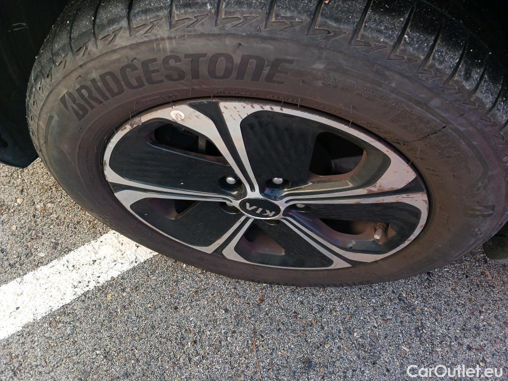  KIA  XCeed KIA  1.6 GDi PHEV 104kW (141CV) eDrive (AC) #5