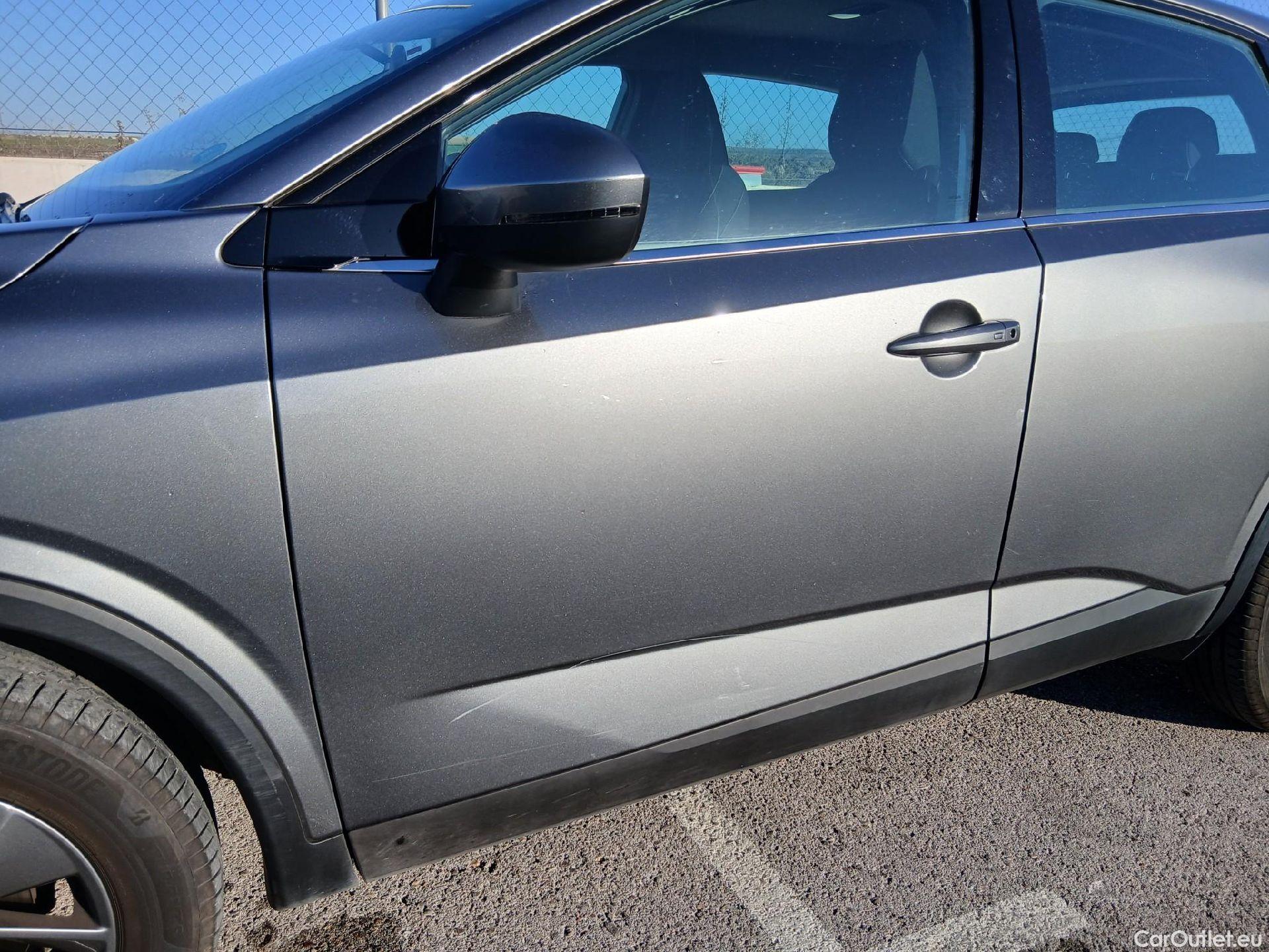  Nissan  Qashqai NISSAN  / 2021 / 5P / todoterreno DIG-T 116kW (158CV) mHEV Xtronic Acenta (AC) #11