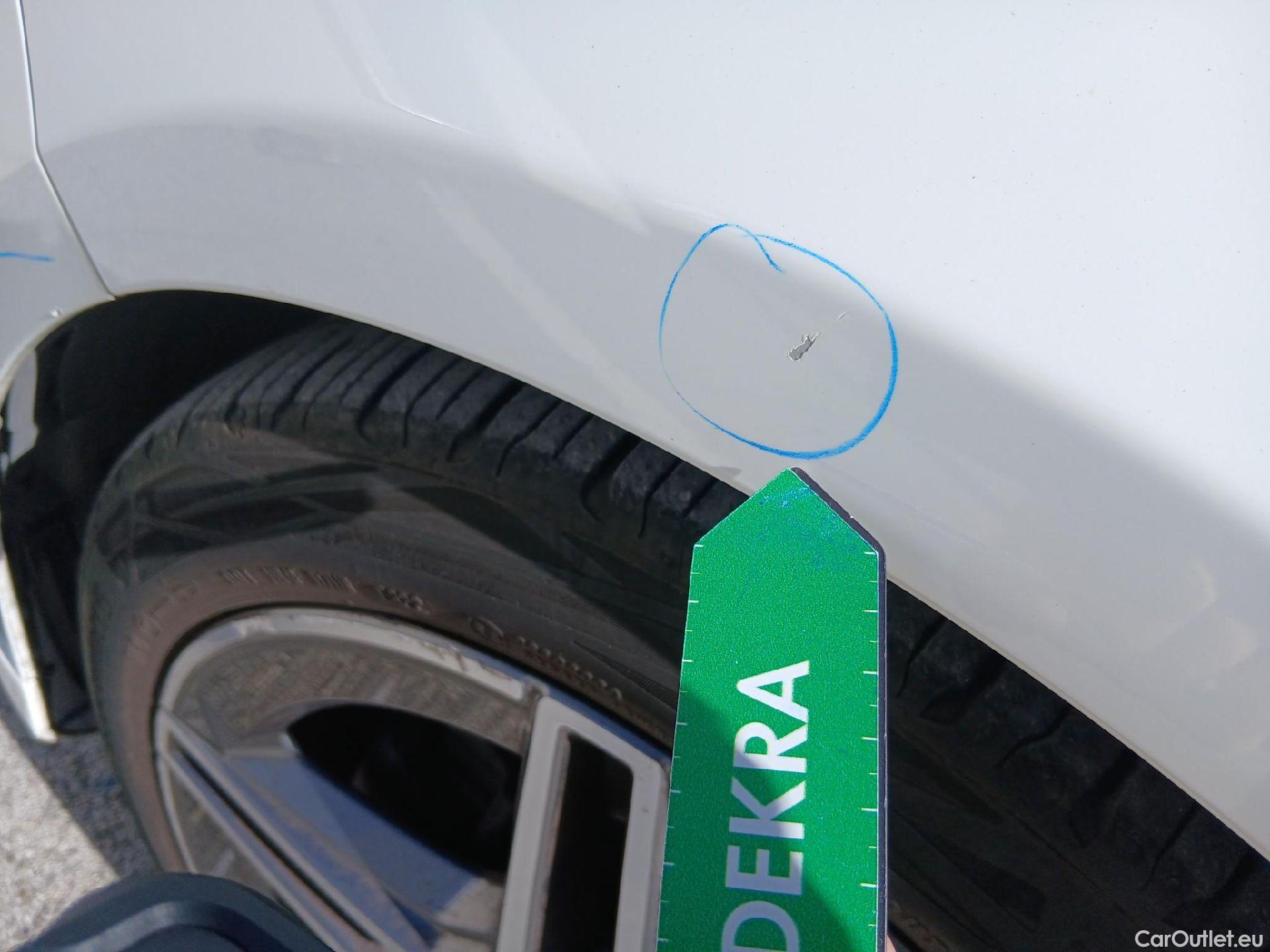  Mercedes  A-Klasse MERCEDES-BENZ Clase A / 2018 / 5P / berlina con portón A 180 d #14