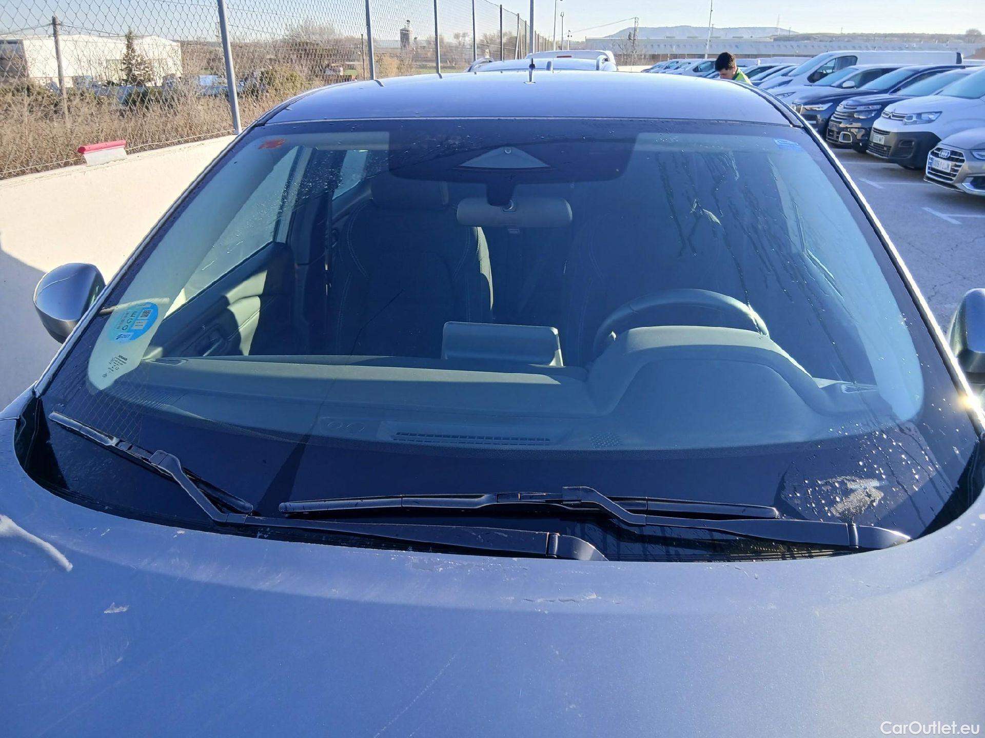  Nissan  Qashqai NISSAN  / 2021 / 5P / todoterreno DIG-T 116kW (158CV) mHEV Xtronic Acenta (AC) #1