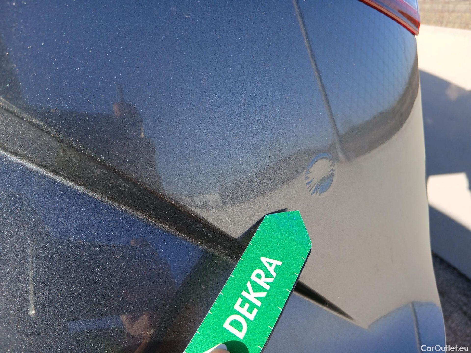  Nissan  Qashqai NISSAN  / 2021 / 5P / todoterreno DIG-T 116kW (158CV) mHEV Xtronic Acenta (AC) #40