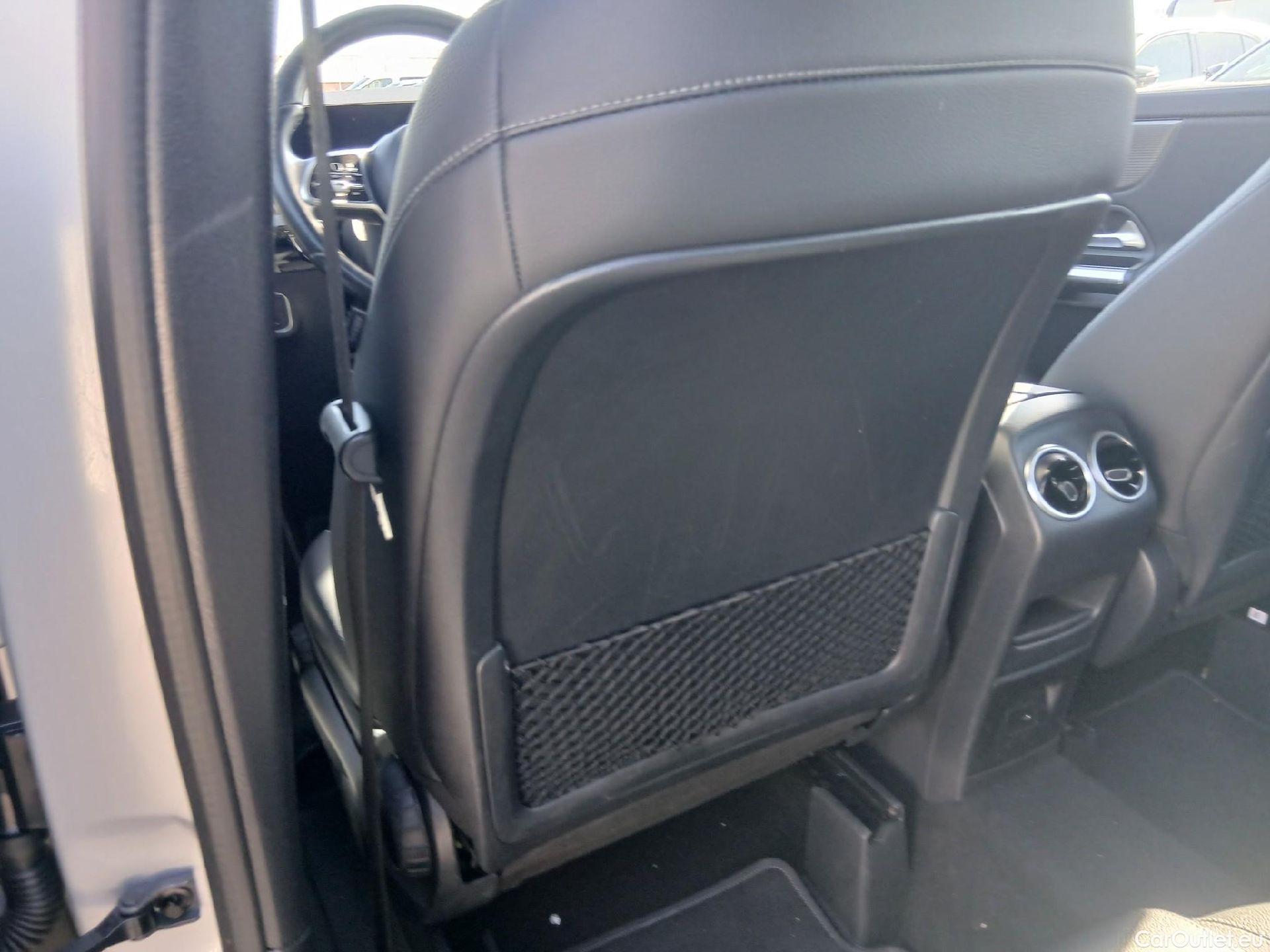  Mercedes  GLA MERCEDES-BENZ  / 2020 / 5P / todoterreno  250 e #19