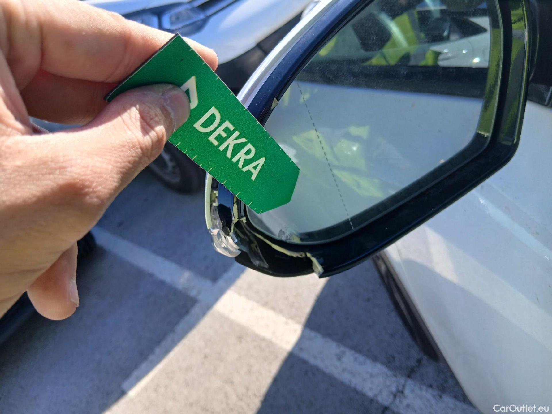  KIA  Niro KIA  / 2019 / 5P / crossover 1.6 GDi HEV 104kW (141CV) Drive #15