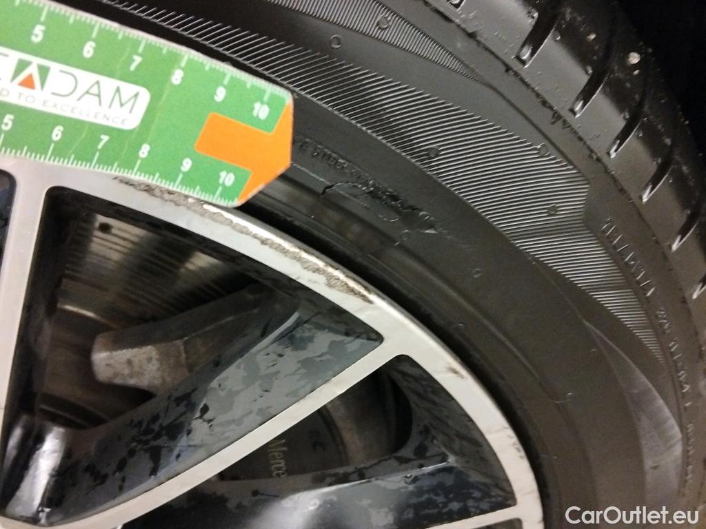  Mercedes  G-Klasee MERCEDES-BENZ GLE Coupé / 2020 / 5P / todoterreno GLE 350 de 4MATIC (Híbrido Enchufable) #2