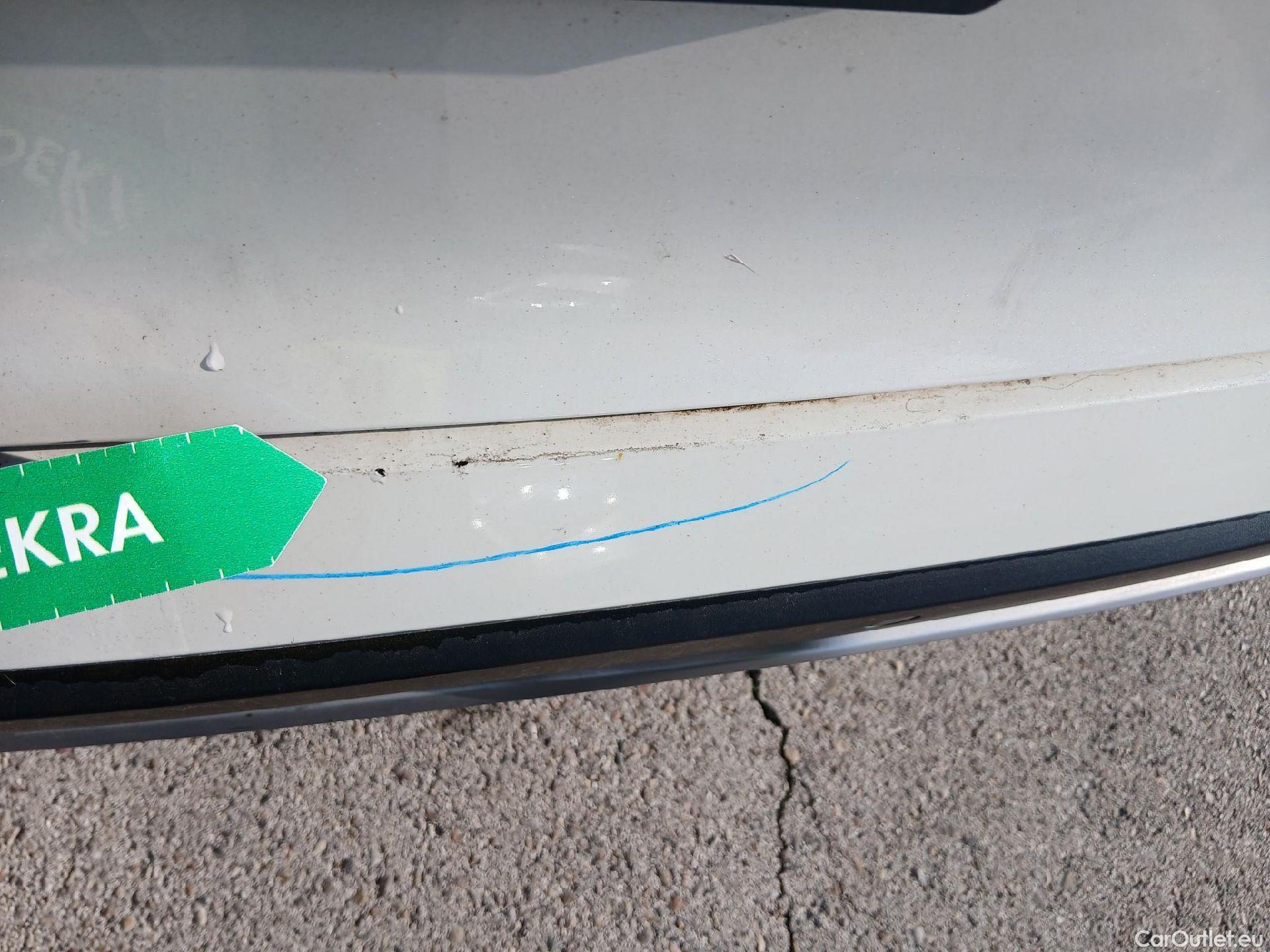  Nissan  Qashqai NISSAN  / 2021 / 5P / todoterreno DIG-T 103kW N-Connecta #6