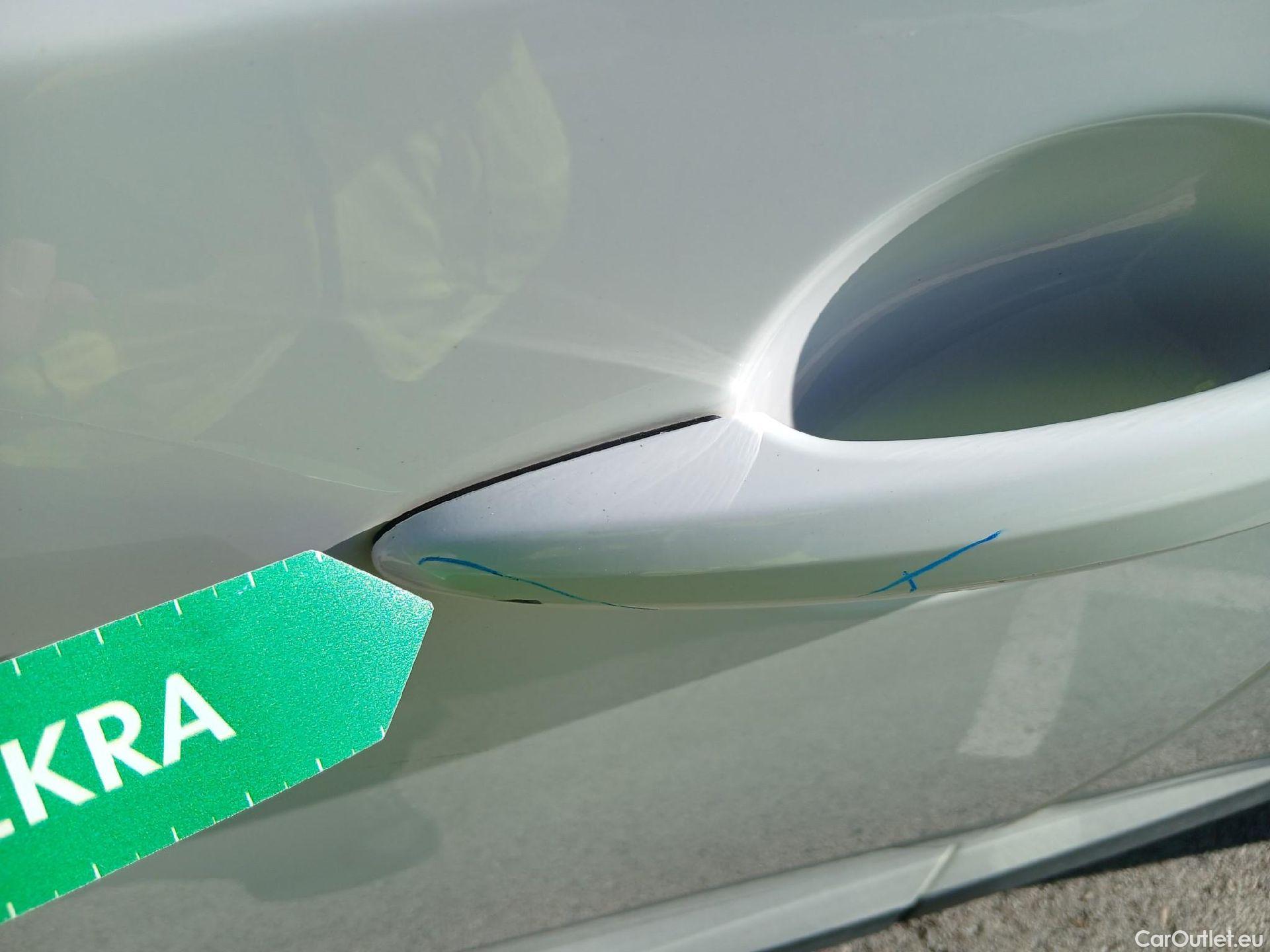  Nissan  Qashqai NISSAN  / 2021 / 5P / todoterreno DIG-T 116kW (158CV) mHEV Xtronic Acenta #13