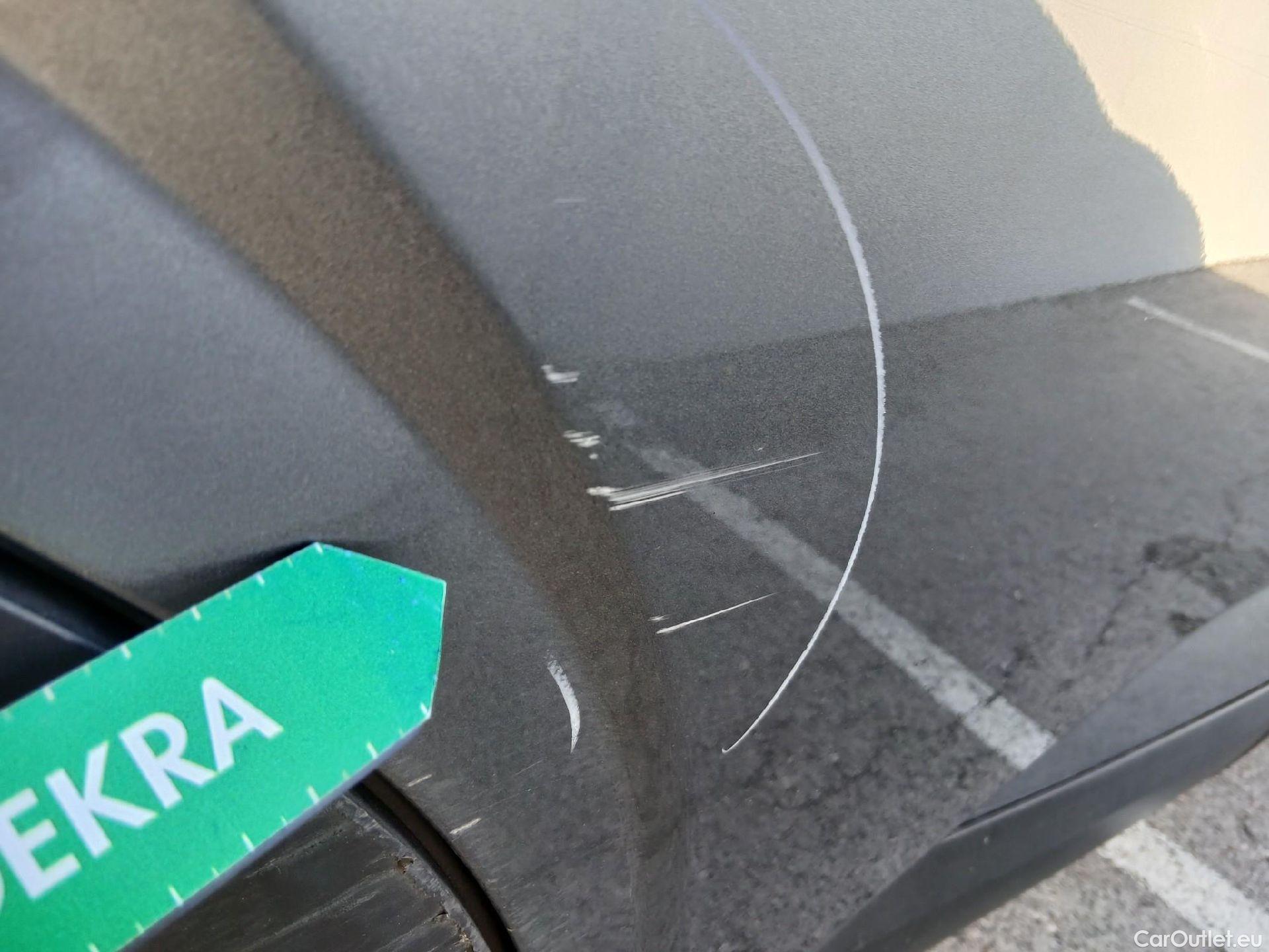  Nissan  Qashqai NISSAN  / 2021 / 5P / todoterreno DIG-T 116kW (158CV) mHEV Xtronic Acenta (AC) #34