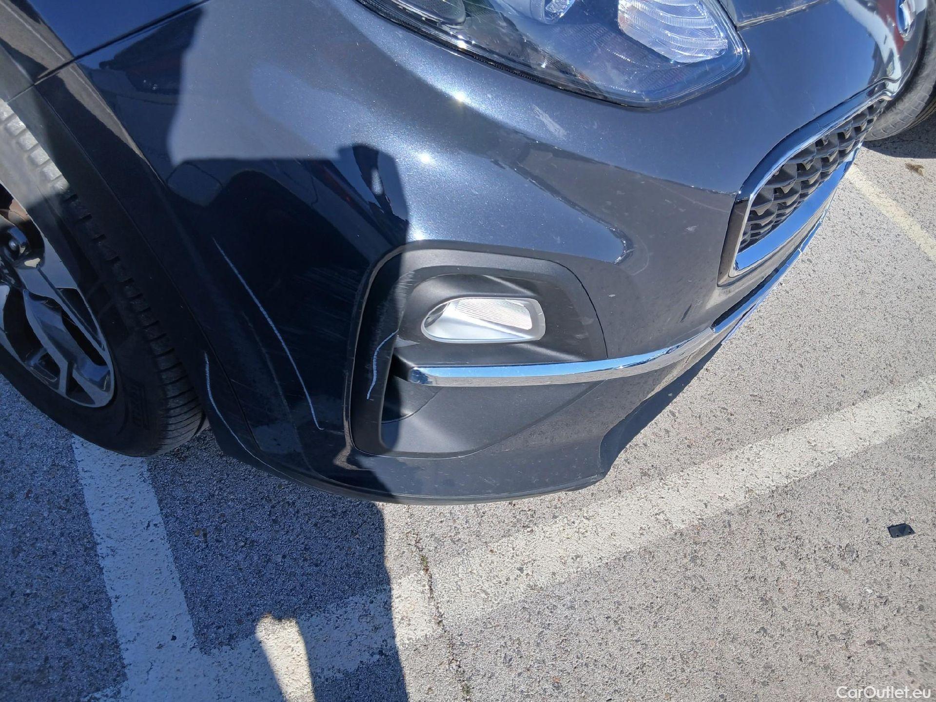  KIA  Sportage KIA  1.6MHEV Drive 100kW(136CV) 4x2(Crist Tintados) #7