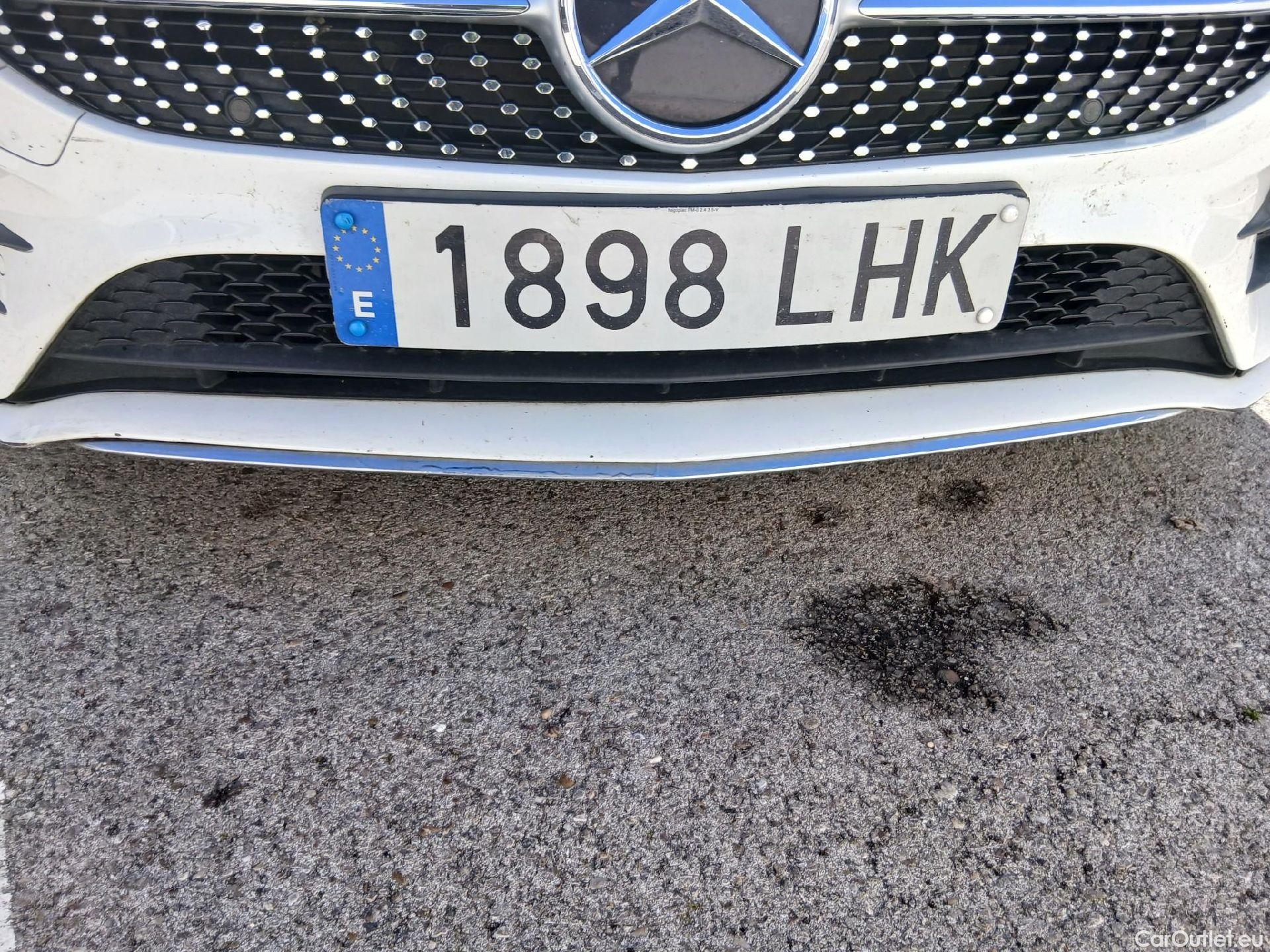  Mercedes  A-Klasse MERCEDES-BENZ Clase A / 2018 / 5P / berlina con portón A 180 d #5