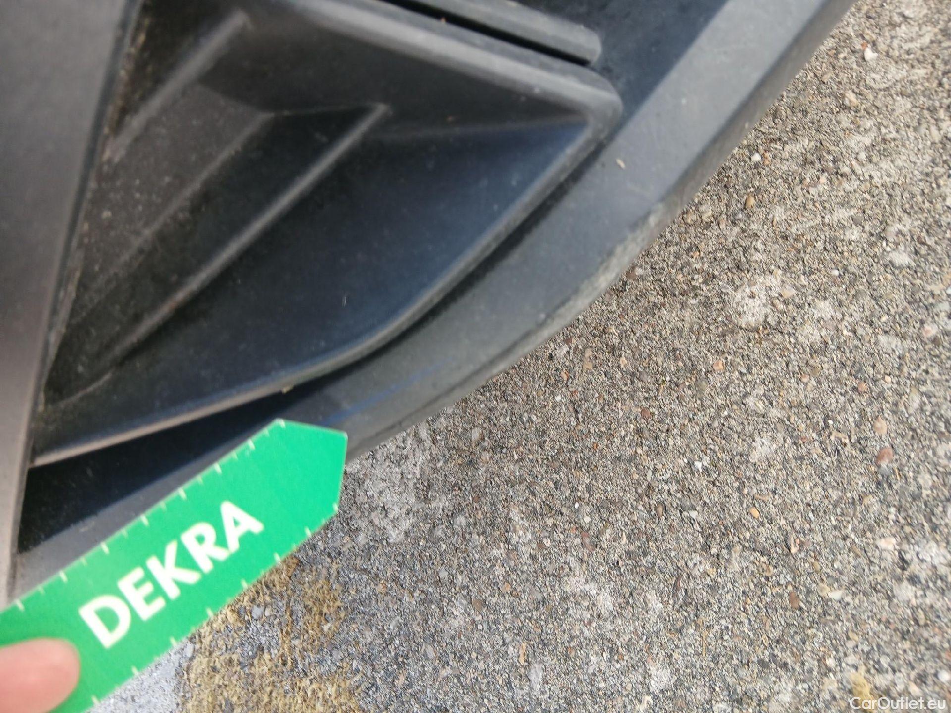  Nissan  Qashqai NISSAN  / 2021 / 5P / todoterreno DIG-T 116kW (158CV) mHEV Xtronic Acenta #6