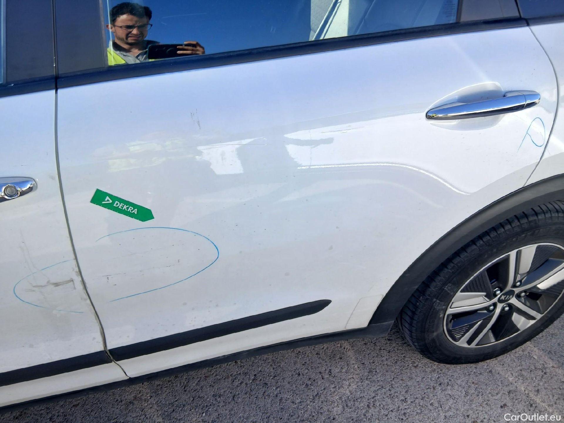  KIA  Niro KIA  / 2019 / 5P / crossover 1.6 GDi HEV 104kW (141CV) Drive #20