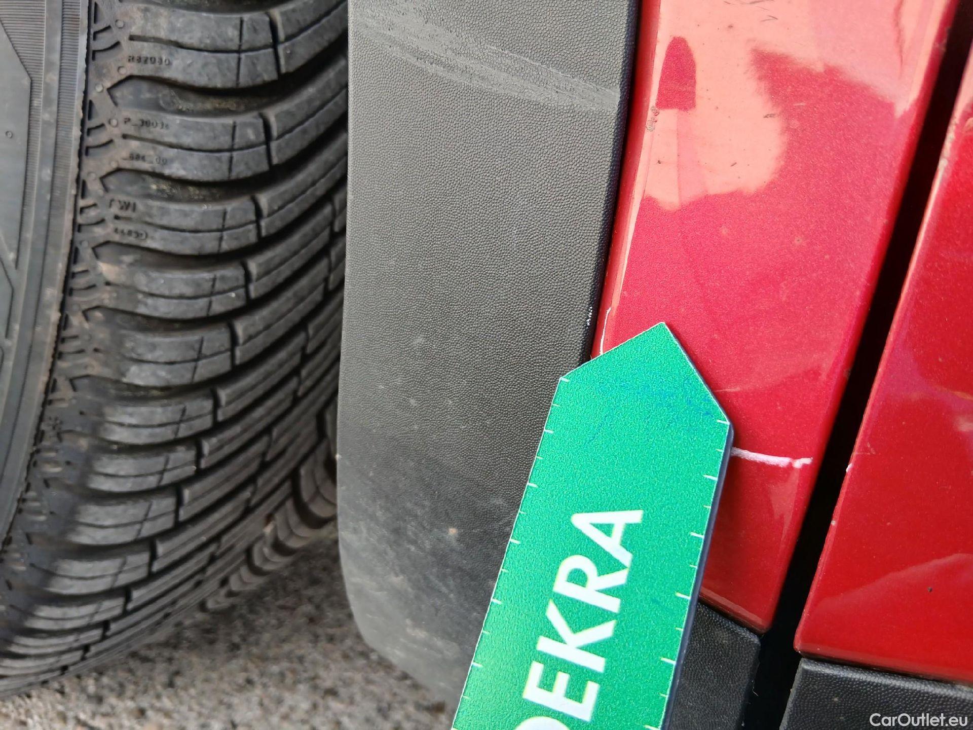  KIA  Sportage  Drive Hybrid 1.6 T-GDi AT6 E6d #15