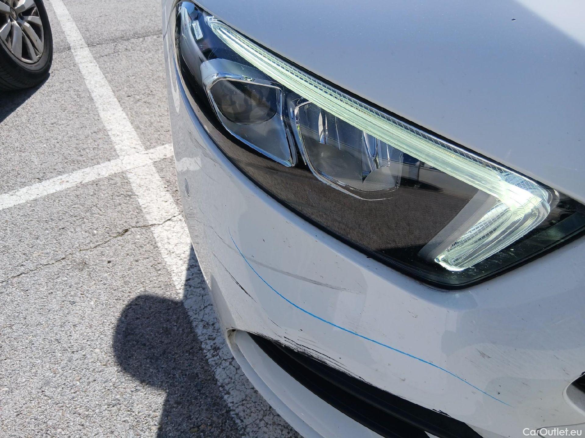  Mercedes  A-Klasse MERCEDES-BENZ Clase A / 2018 / 5P / berlina con portón A 180 d #8