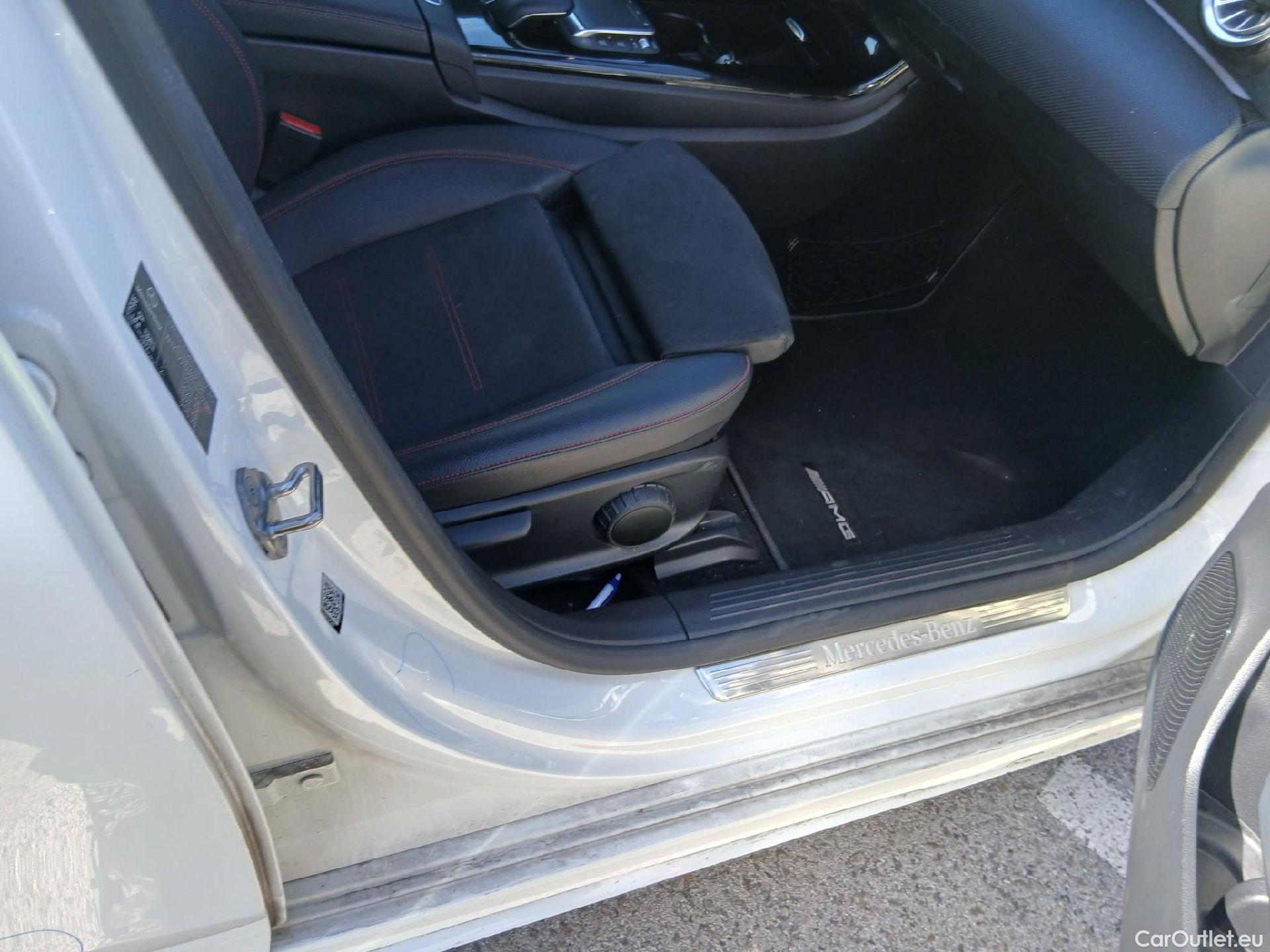  Mercedes  A-Klasse MERCEDES-BENZ Clase A / 2018 / 5P / berlina con portón A 180 d #64