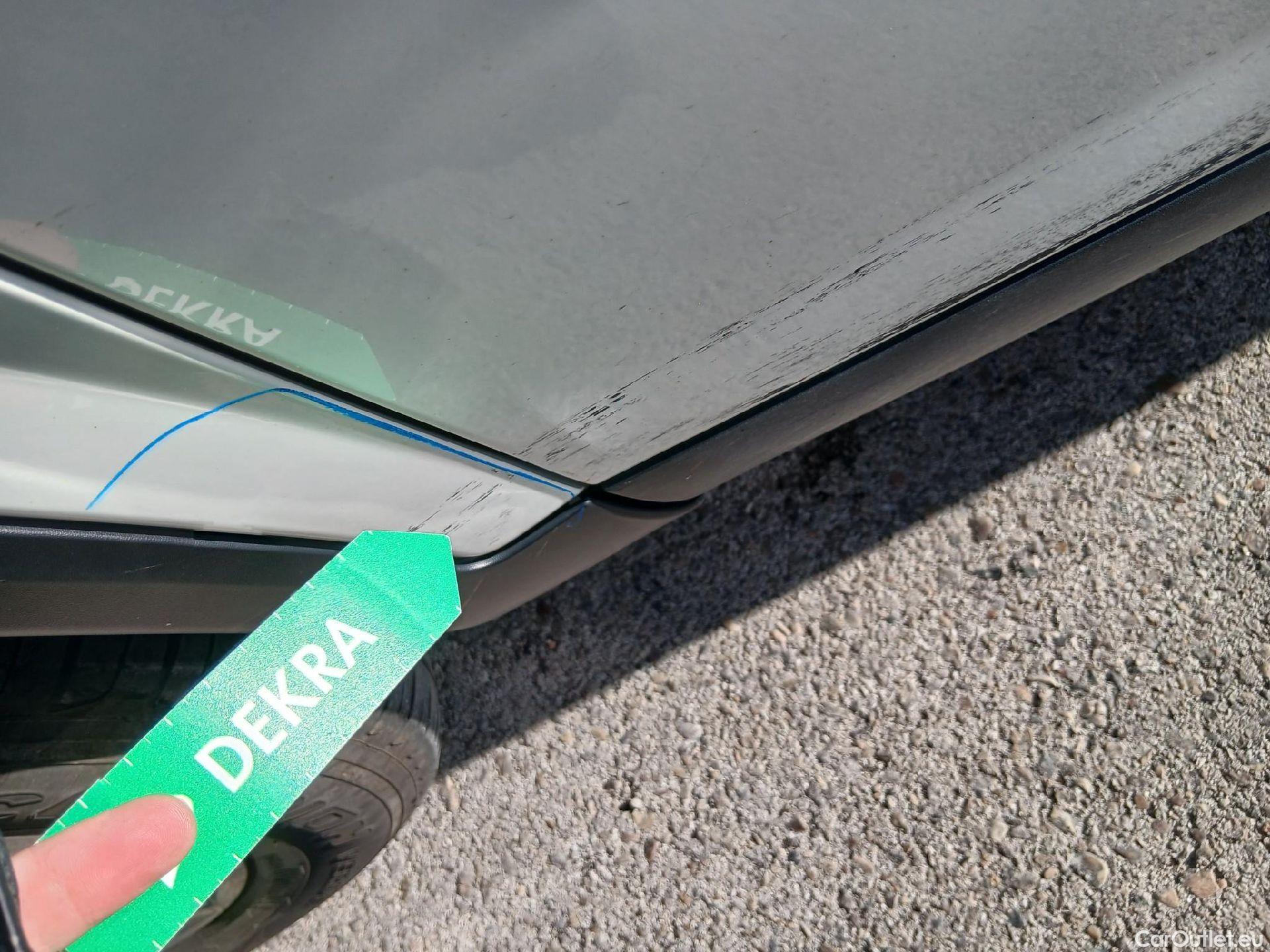  Nissan  Qashqai NISSAN  / 2021 / 5P / todoterreno DIG-T 116kW (158CV) mHEV Xtronic Acenta #8