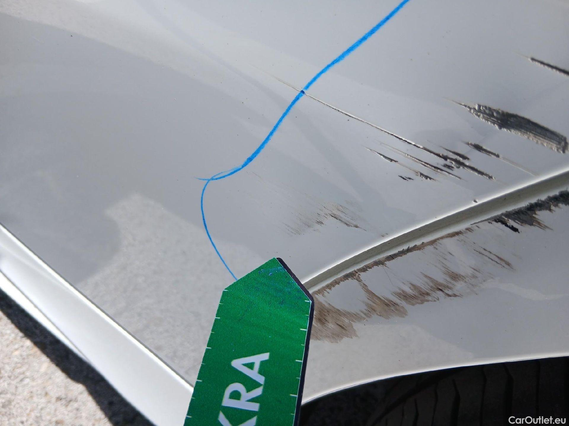  Mercedes  A-Klasse MERCEDES-BENZ Clase A / 2018 / 5P / berlina con portón A 180 d #27